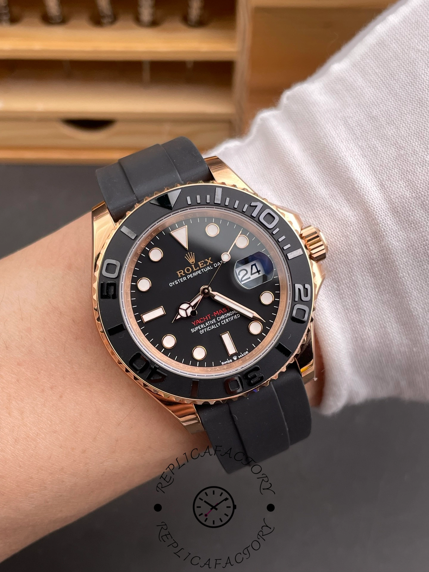 Rolex Yacht-Master 126655 40mm Automatic Black Dial 18kt Everose Gold Watch