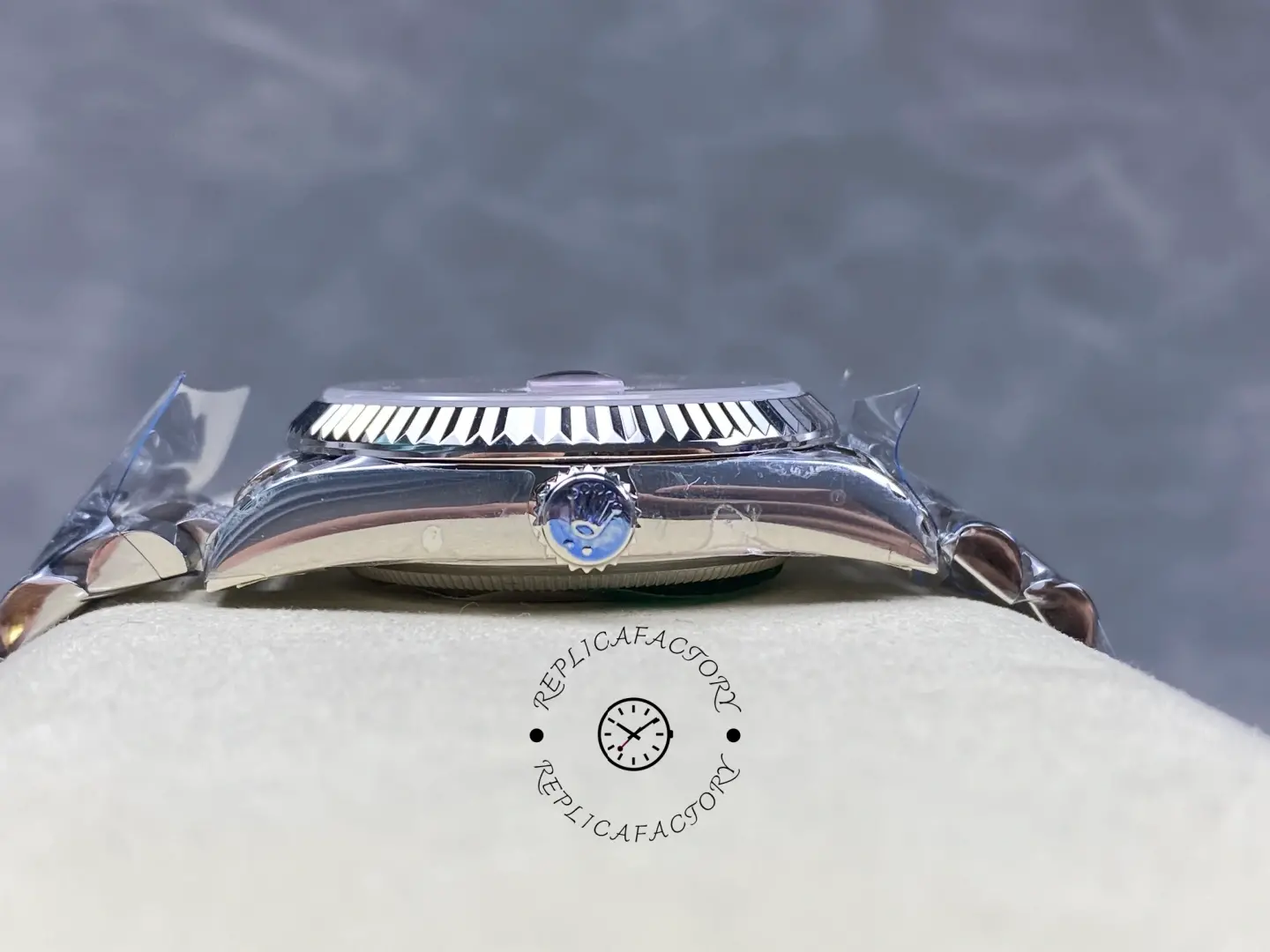 1:1 Clone Rolex Day-Date Blue Ombre Dial 36 President Watch 128239 0029