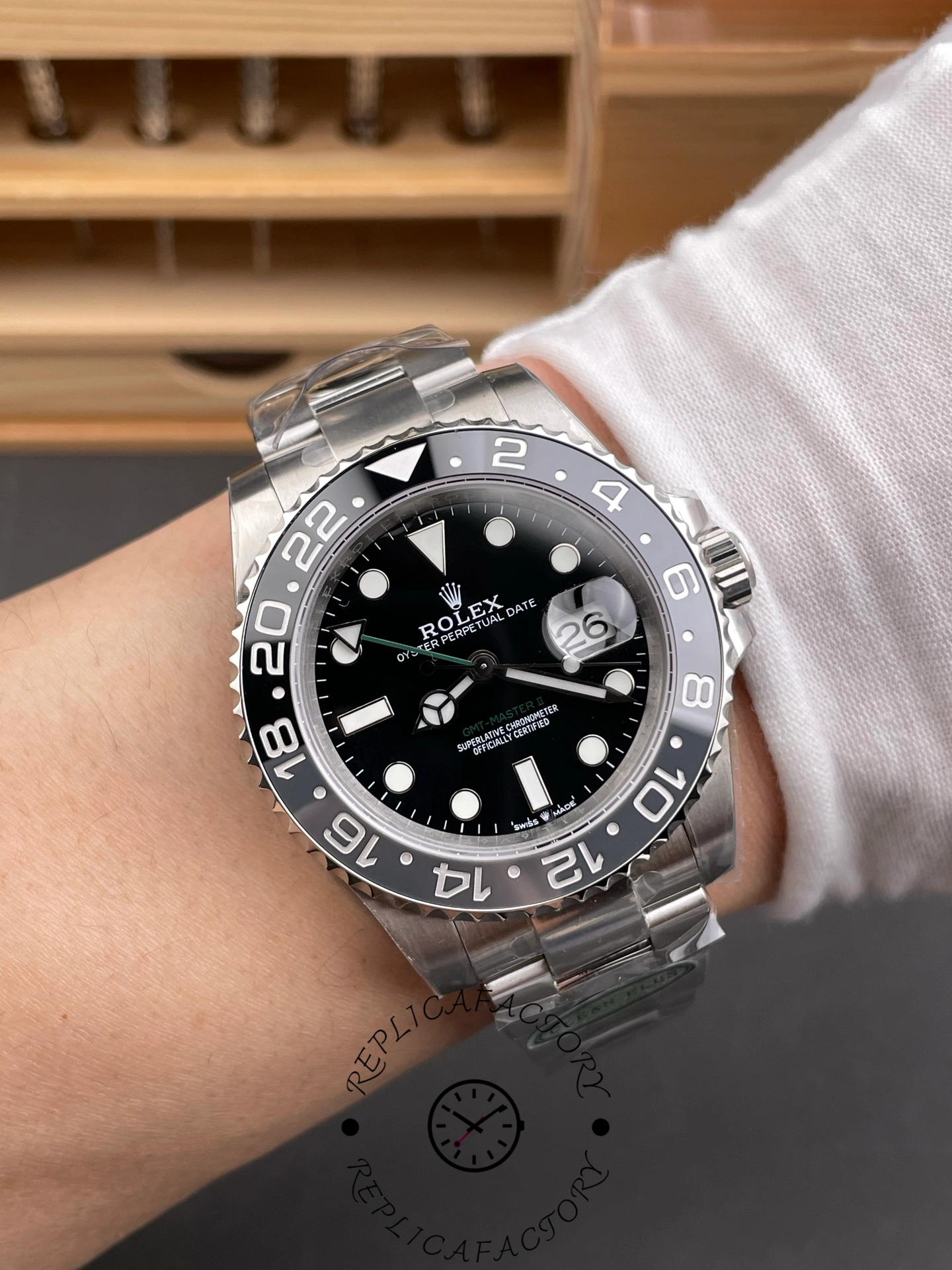 Rolex GMT Master II Oystersteel M126710GRNR 0004 Automatic 40mm
