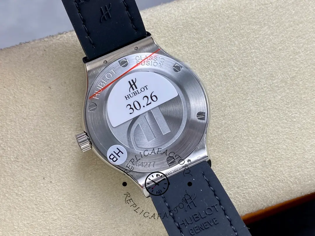 Hublot Classic Fusion 581.NX.7071.LR.1104 33mm Grey Lady Replica Watch
