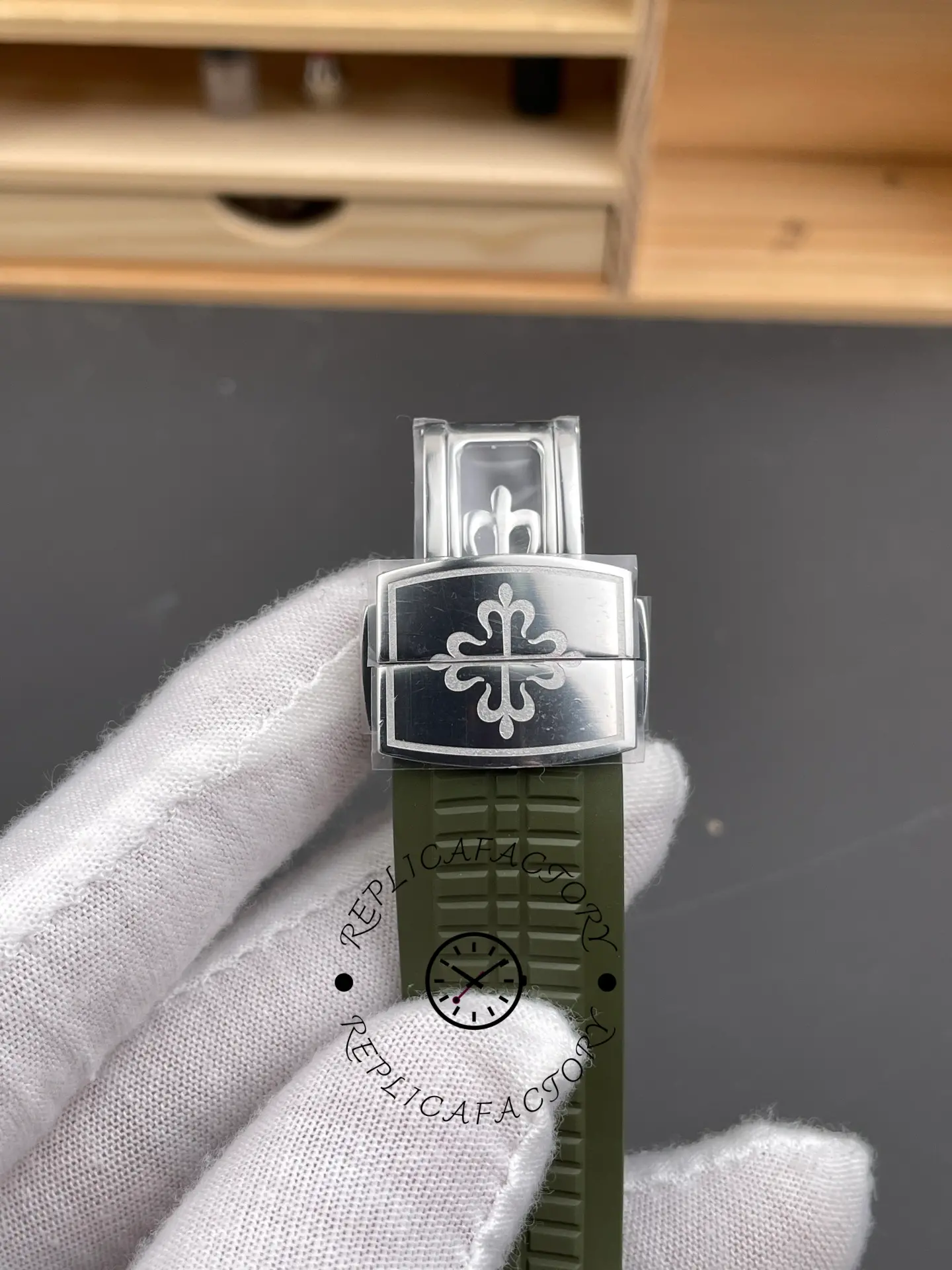 Replica Patek Philippe Aquanaut 5168G 010 40mm Mens Watch