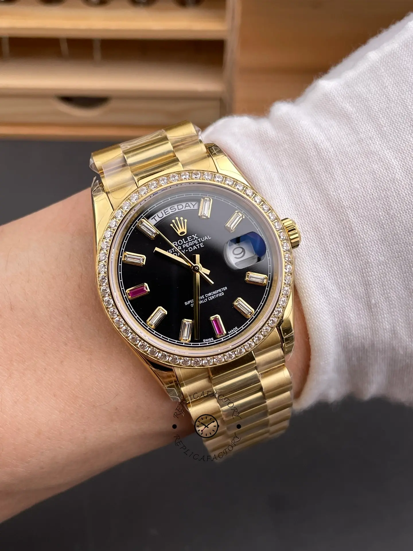 Rolex Day Date 118348 Black Diamond Dial 36mm Unisex Replica Watch