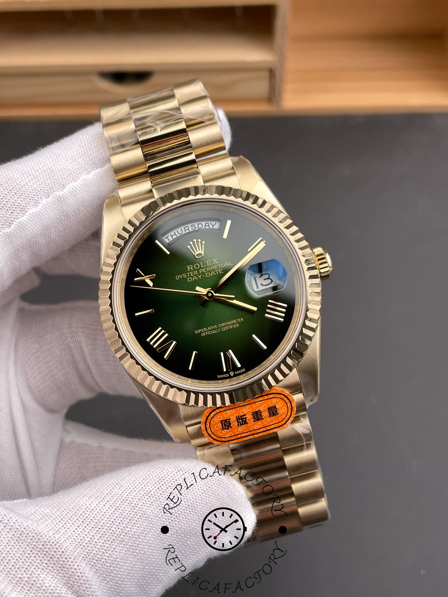 Rolex Day Date 40 Yellow Gold Green Ombre Dial M228238 0069 Replica