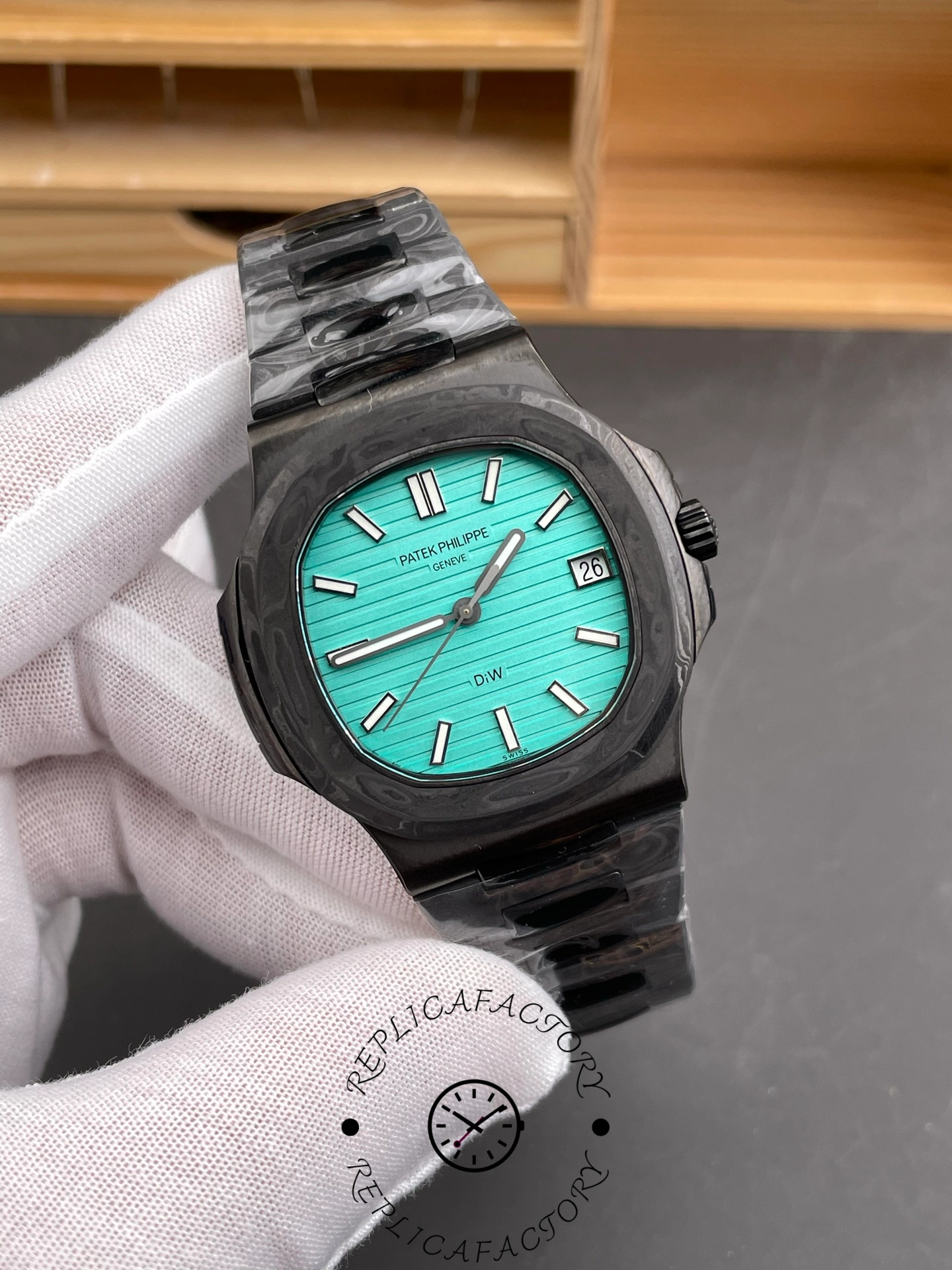 Patek Philippe Nautilus 5711 AET Green Dial Black Ceramic 40mm Men's Watch