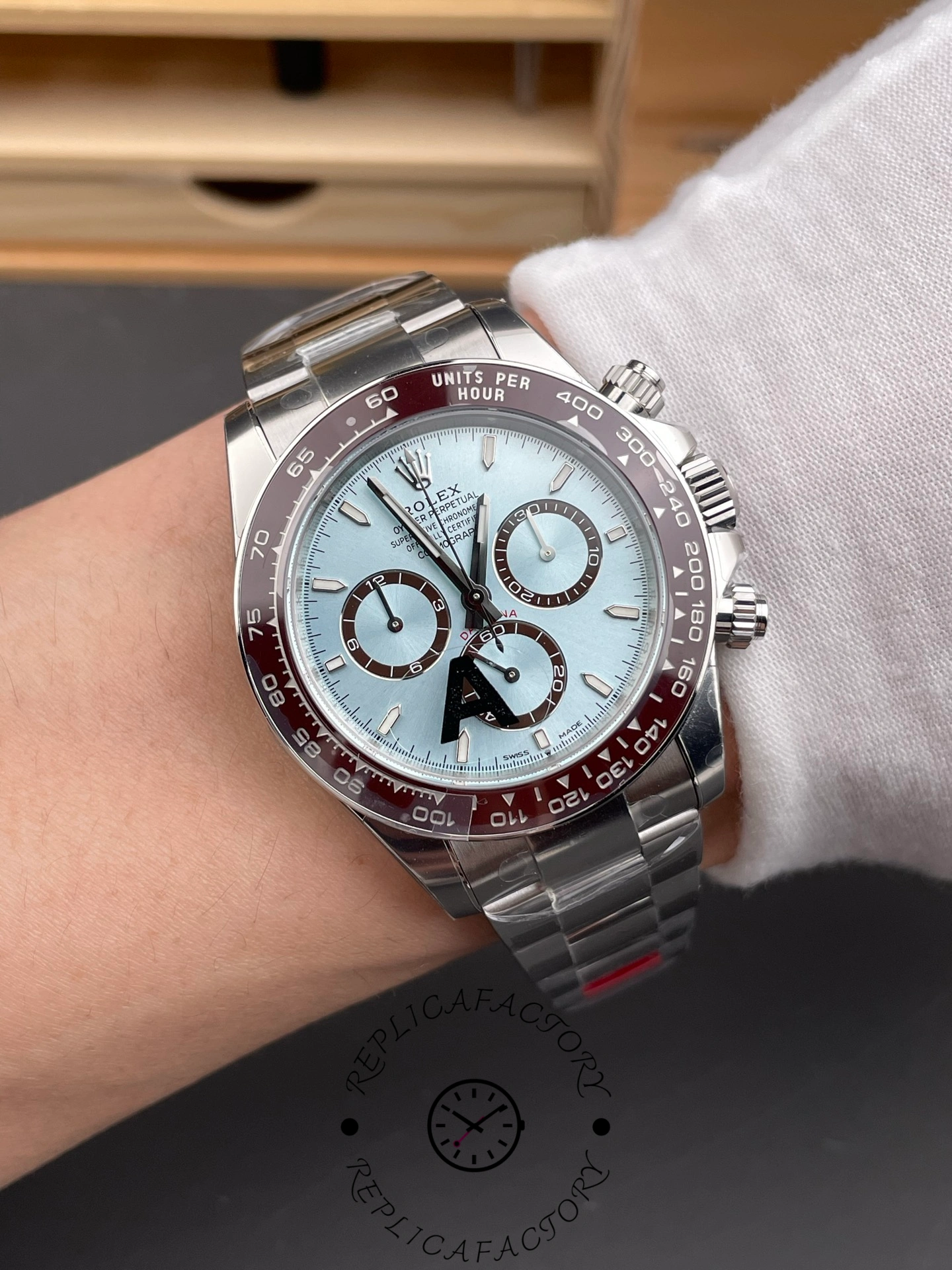 Rolex Platinum Cosmograph Daytona Ice Blue Index Dial Oyster Bracelet 126506 0001