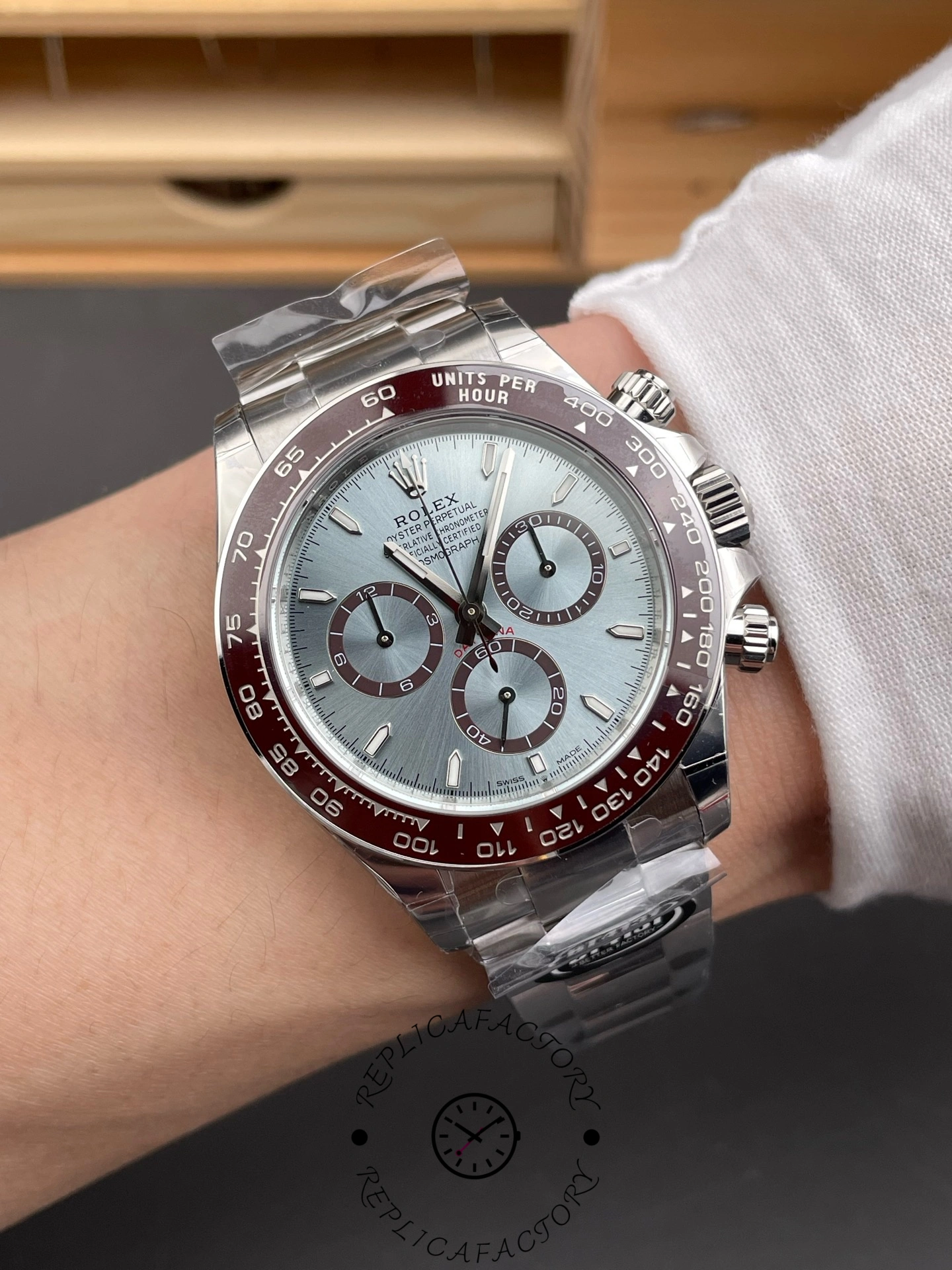 Rolex Platinum Cosmograph Daytona Ice Blue Index Dial Oyster Bracelet 126506 0001