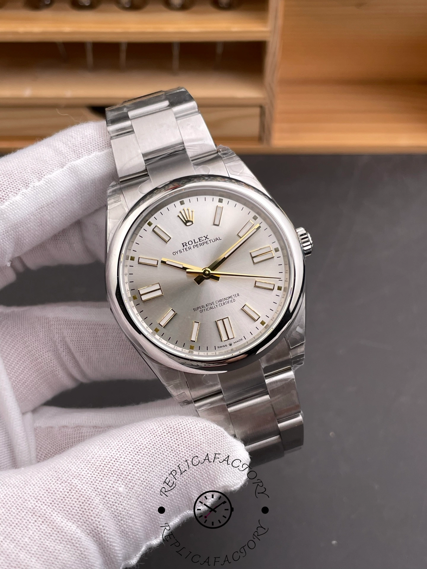 Rolex Oyster Perpetual 41 Silver Dial Steel M124300 0001 Men's Watch