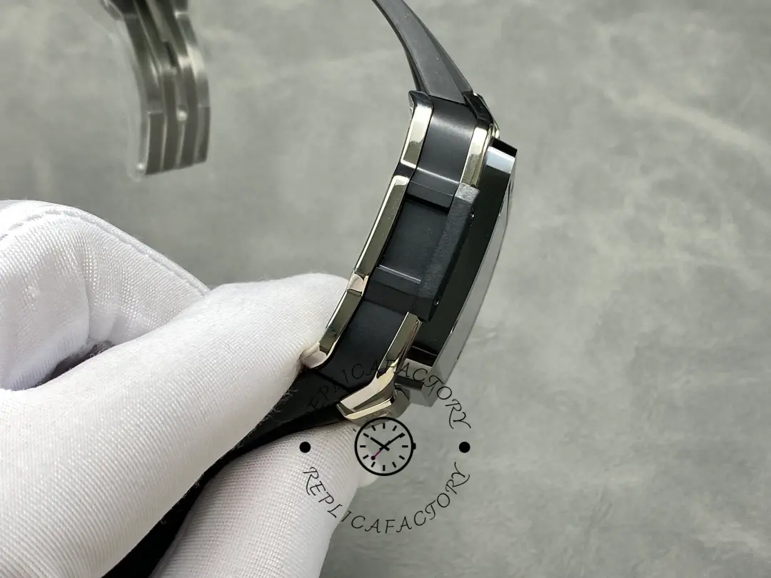 Hublot Square Bang Unico Titanium Ceramic 821.NM.0170.RX 42MM Replica