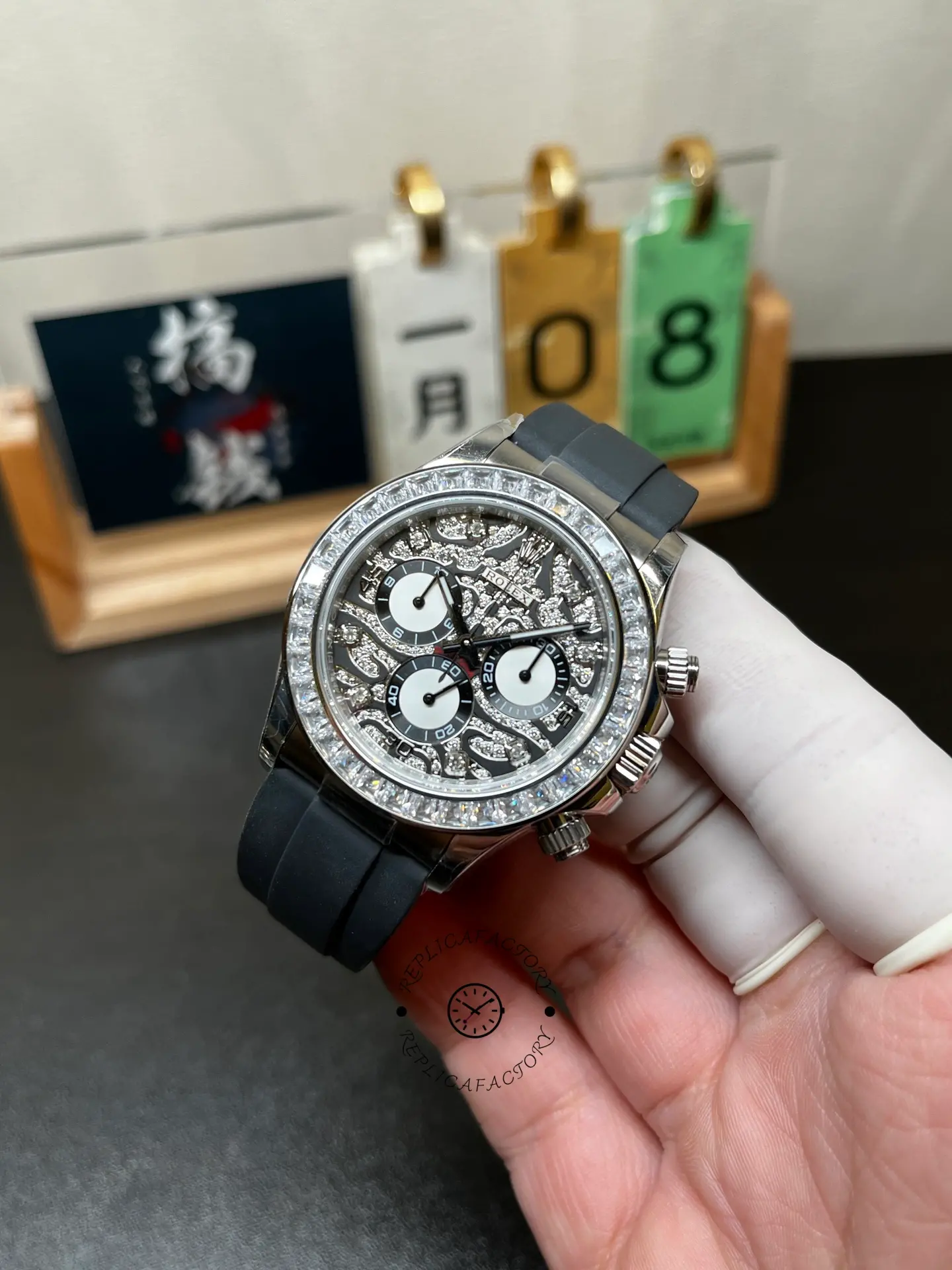 Rolex Daytona 40mm Eye of the Tiger White Gold Diamond Dial Oysterflex 116589TBR