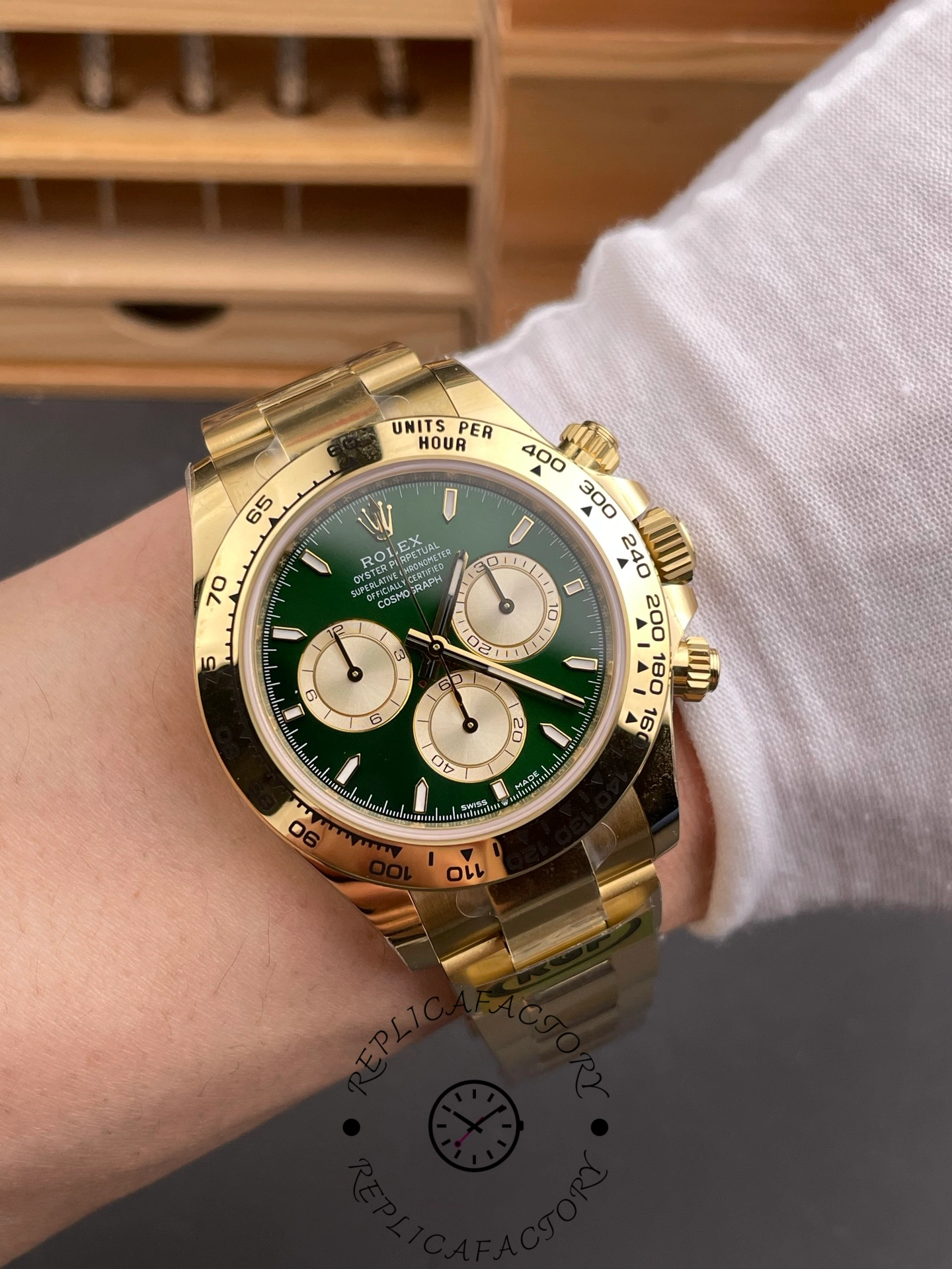 2025 Rolex Cosmograph Daytona 126508 0008 Replica