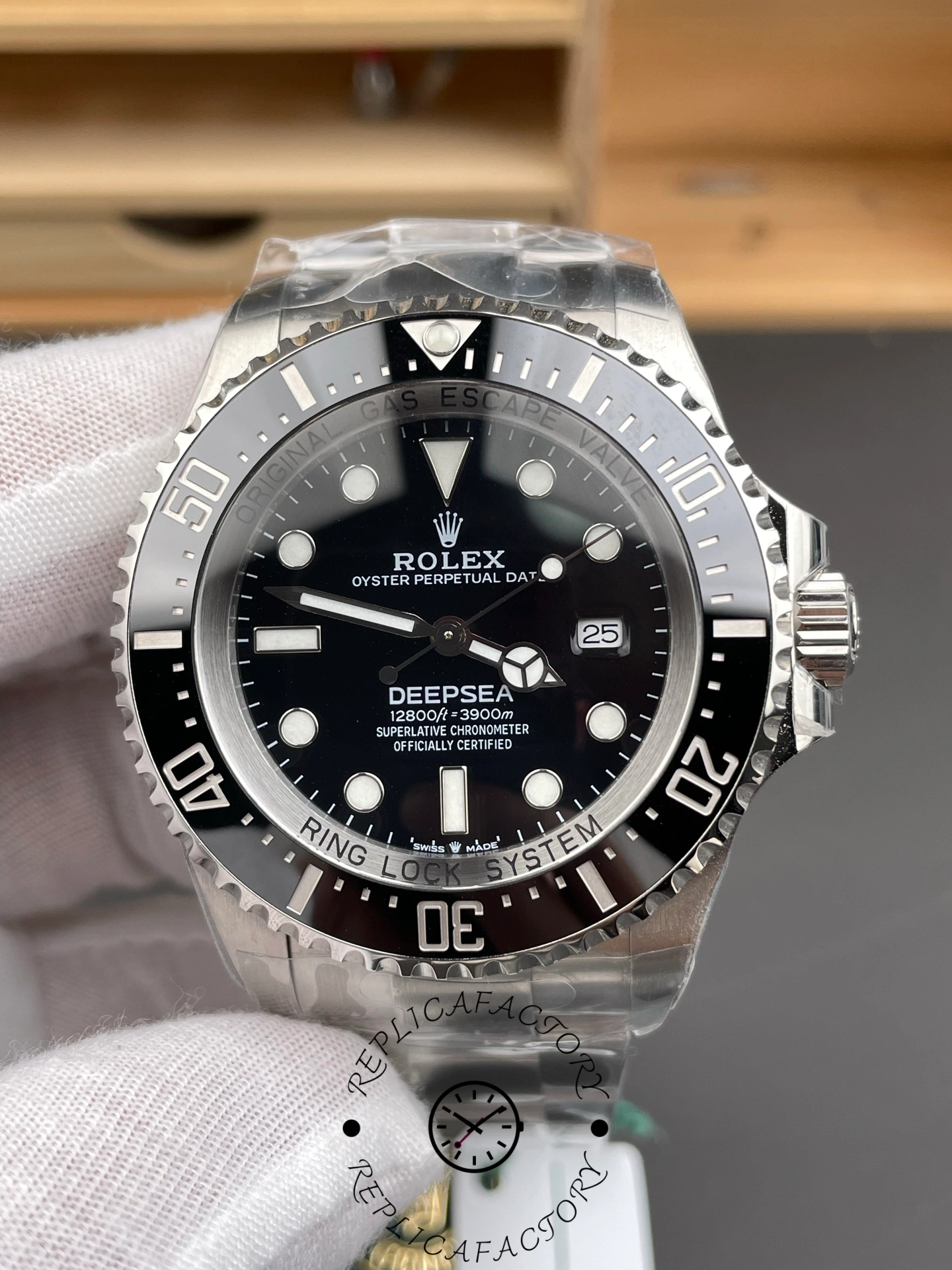 Rolex Deepsea 136660-0006 1:1 Clone 44 Black Dial