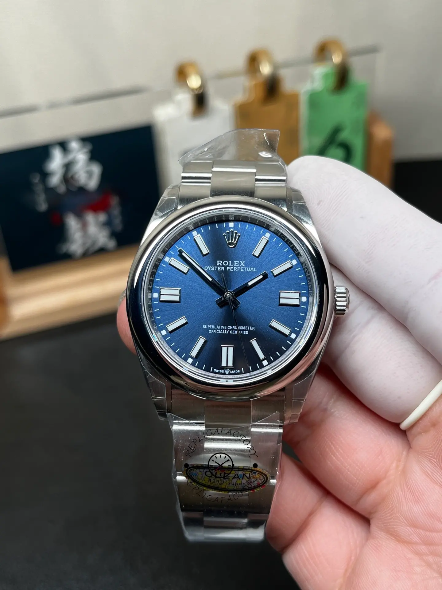 Rolex Oyster Perpetual 41 Oystersteel 124300 0003 Mens Watch