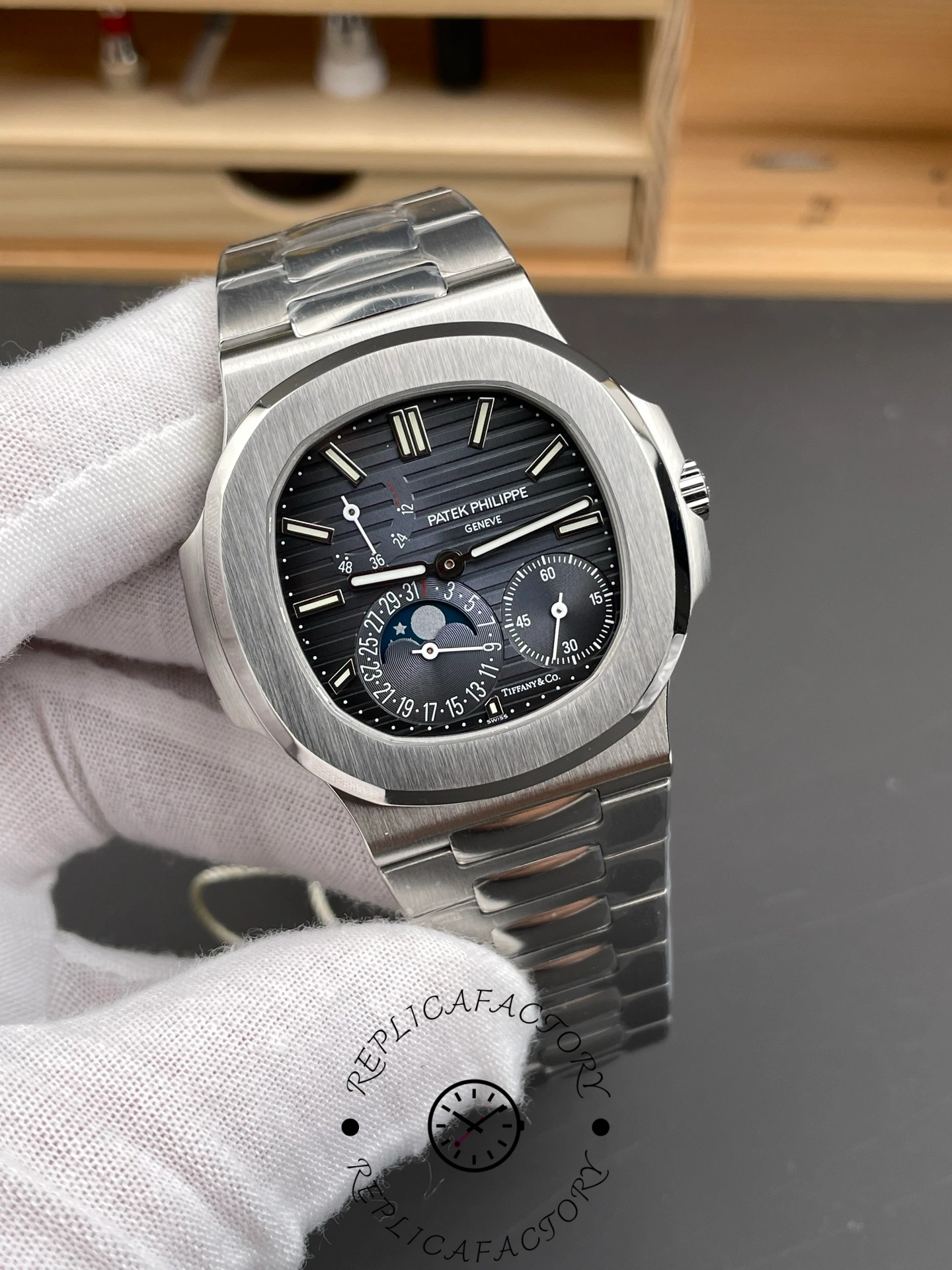 Patek Philippe Nautilus Moon Phase Stainless Steel  5712 1A 001 40mm