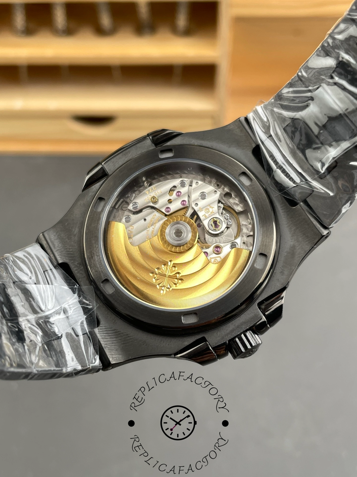 Patek Philippe Nautilus 5711 AET Green Dial Black Ceramic 40mm Men's Watch