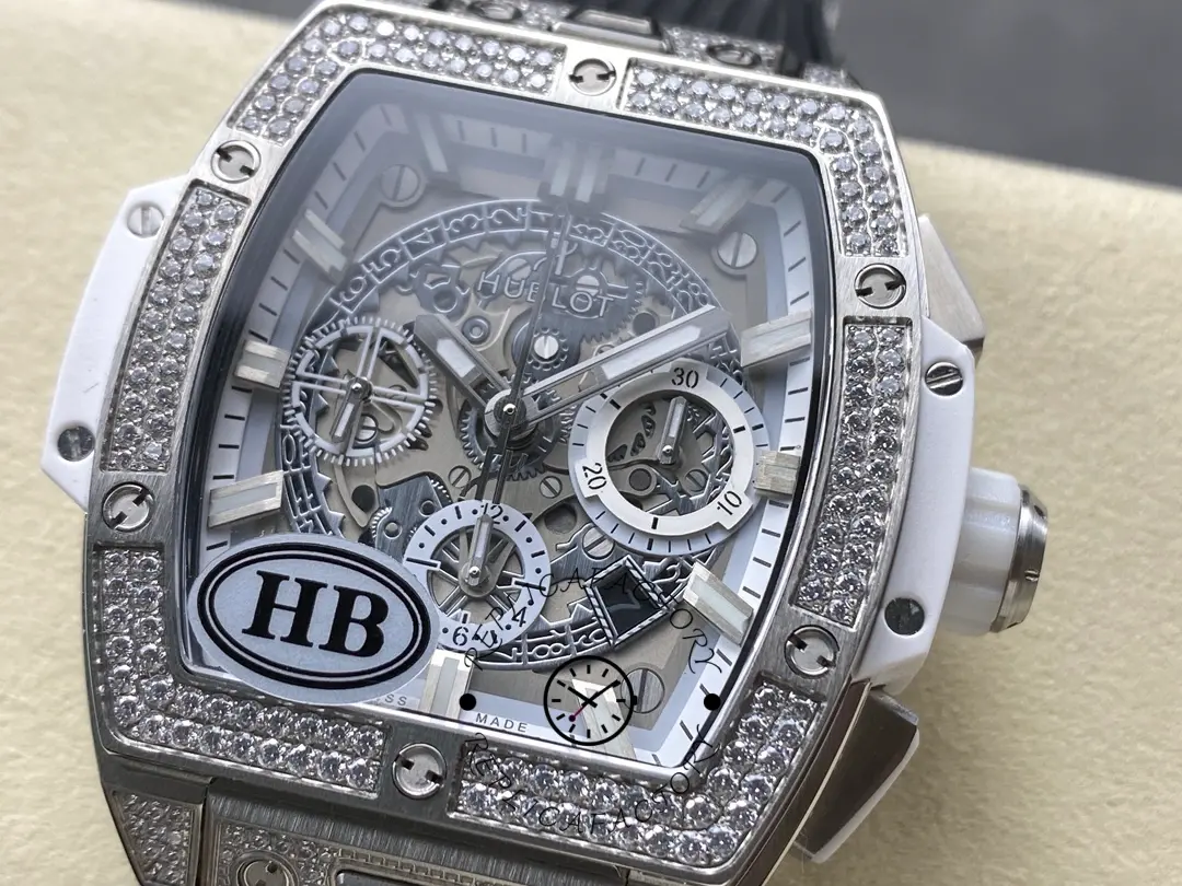 Close-up of Hublot 642.NE.2010.RW.1604 dial showing chronograph registers and date window near 4 o’clock.