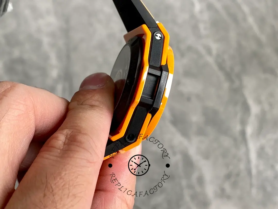 Hublot Big Bang Unico Orange Ceramic 42mm 441.CU.5910.RX