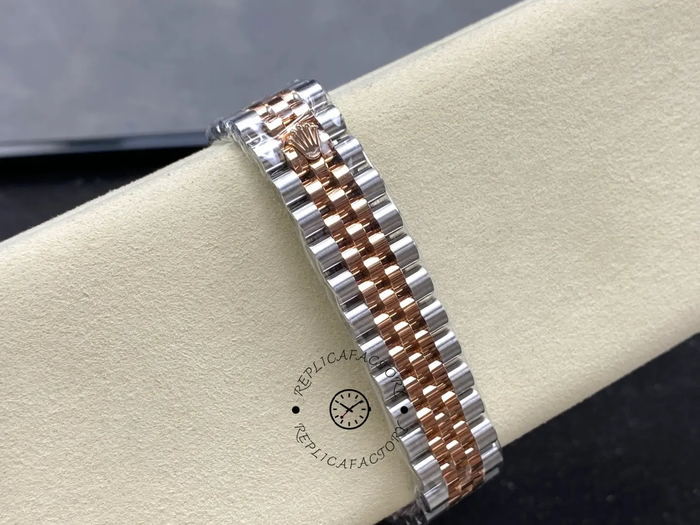 Rolex Datejust 31 Rose Diamond Dial M278271 0024 Women's Watch