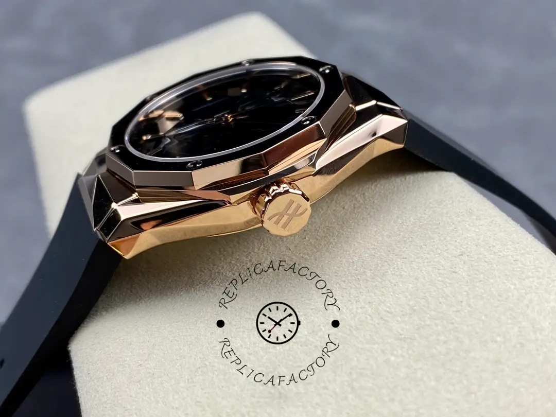 Hublot Classic Fusion 550.OS.1800.RX.ORL19 crown-side close-up, rose gold-tone case facets.