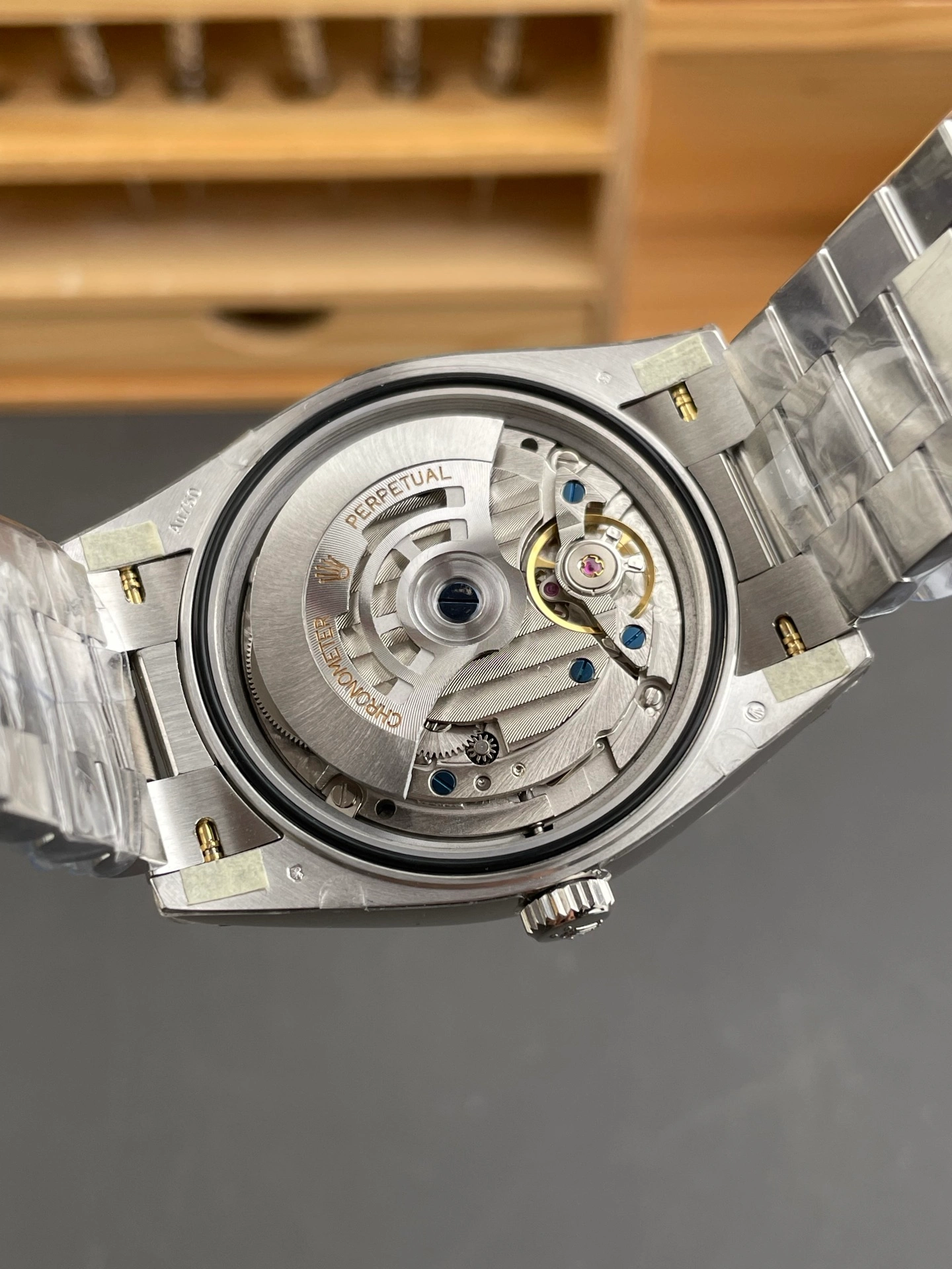 2836-style automatic movement example