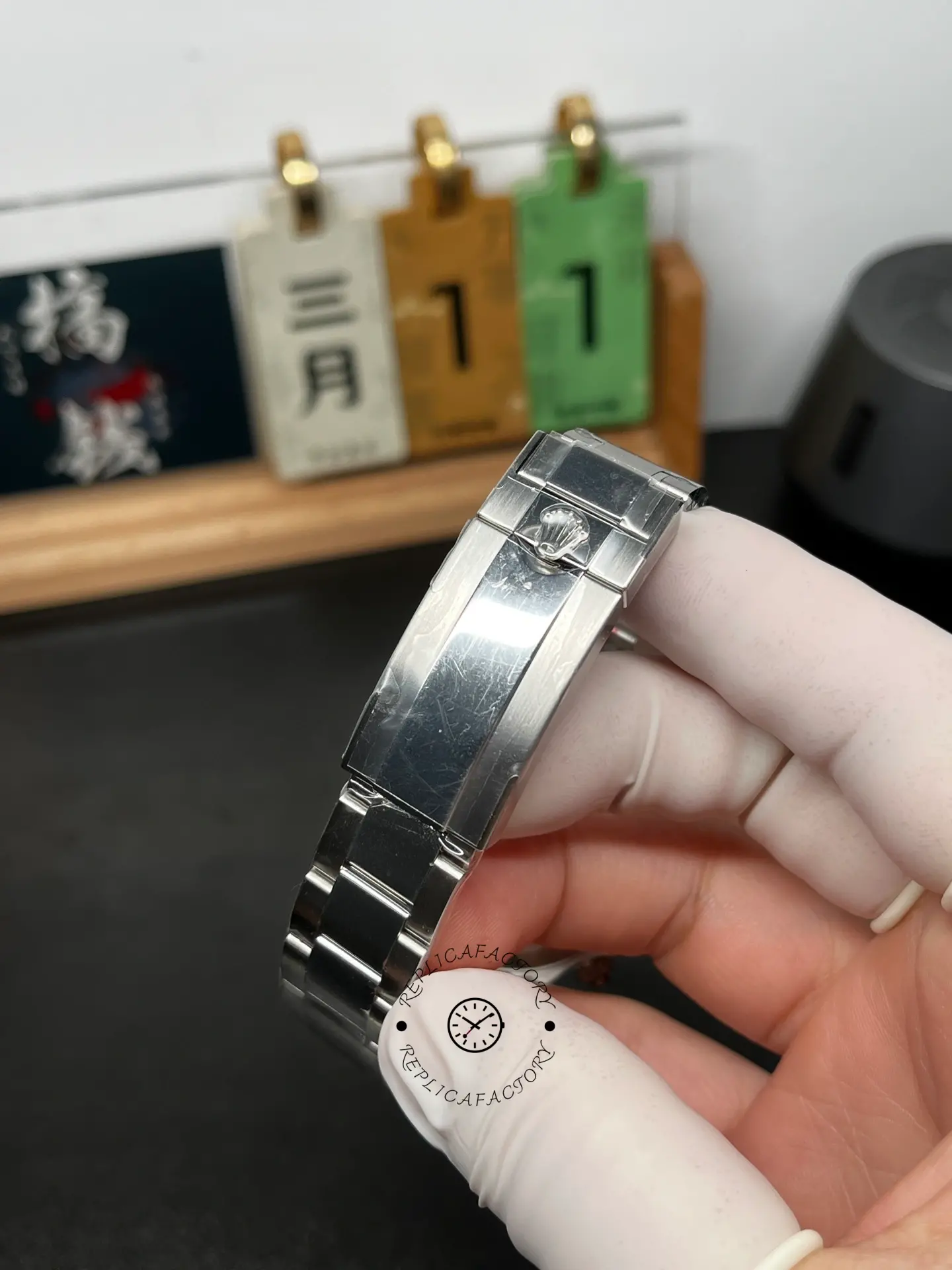 Rolex Daytona Replica 126599TSA Silver Sheen Obsidian Dial 40 Sapphire Bezel