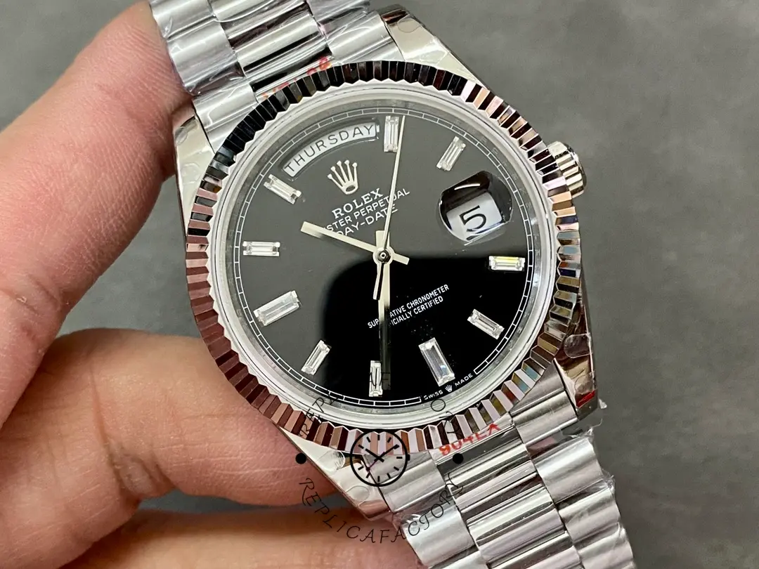 Rolex Day-Date 40mm 228239 0005 Black Diamond Dial Fluted Bezel Mens Replica Watch