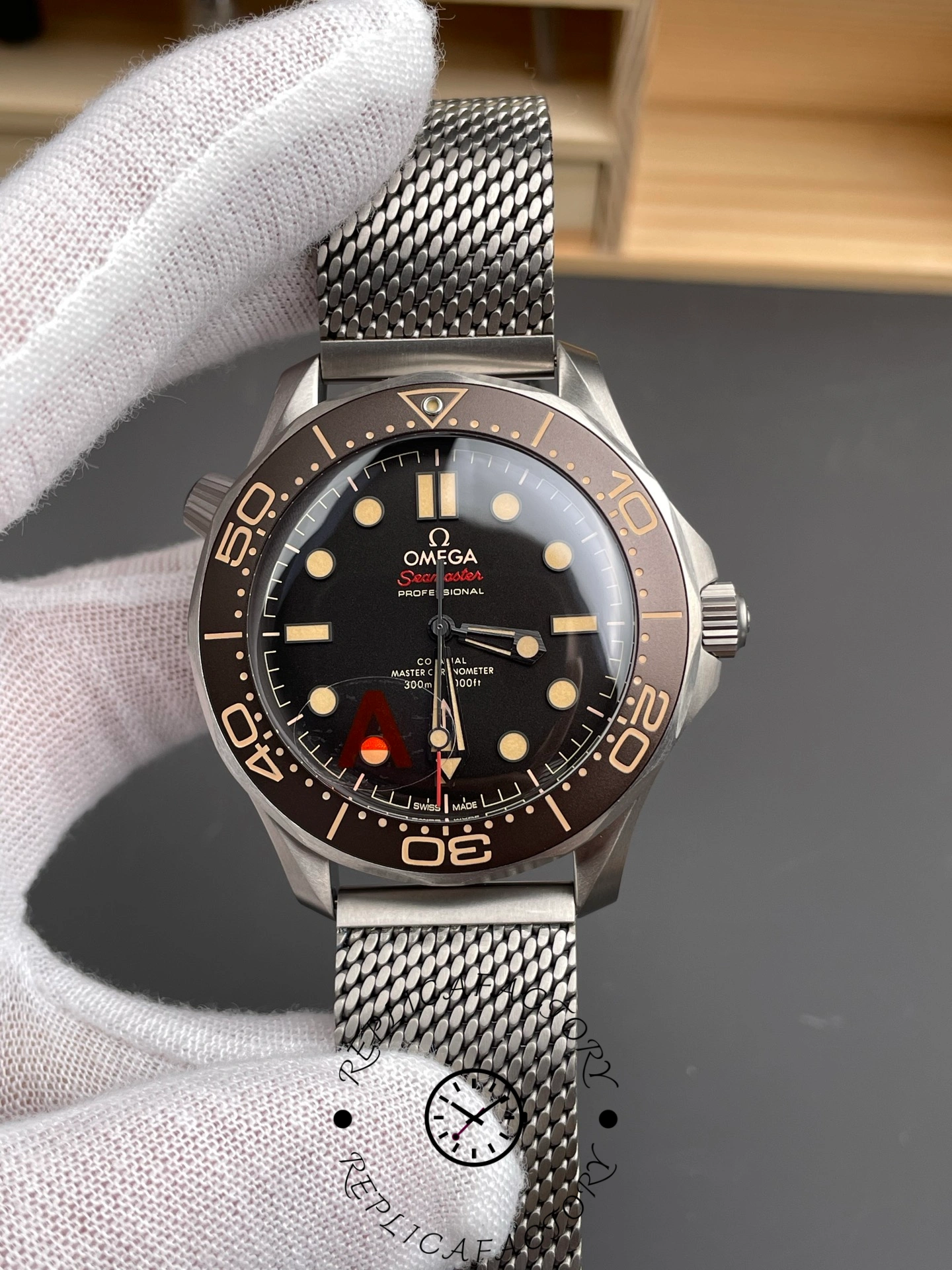 Omega Seamaster Diver 300M Replica 42mm 210.90.42.20.01.001