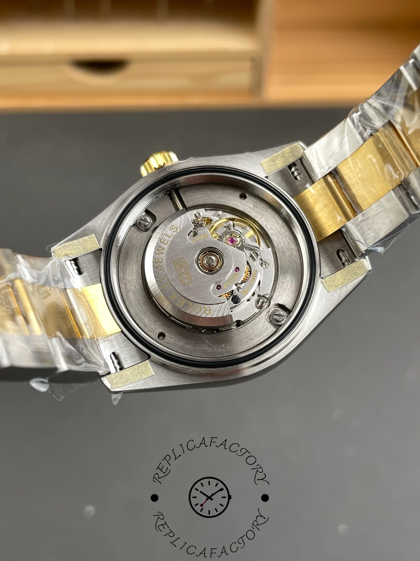Rolex Lady-Datejust 28 Two-Tone Fluted 279173-0002