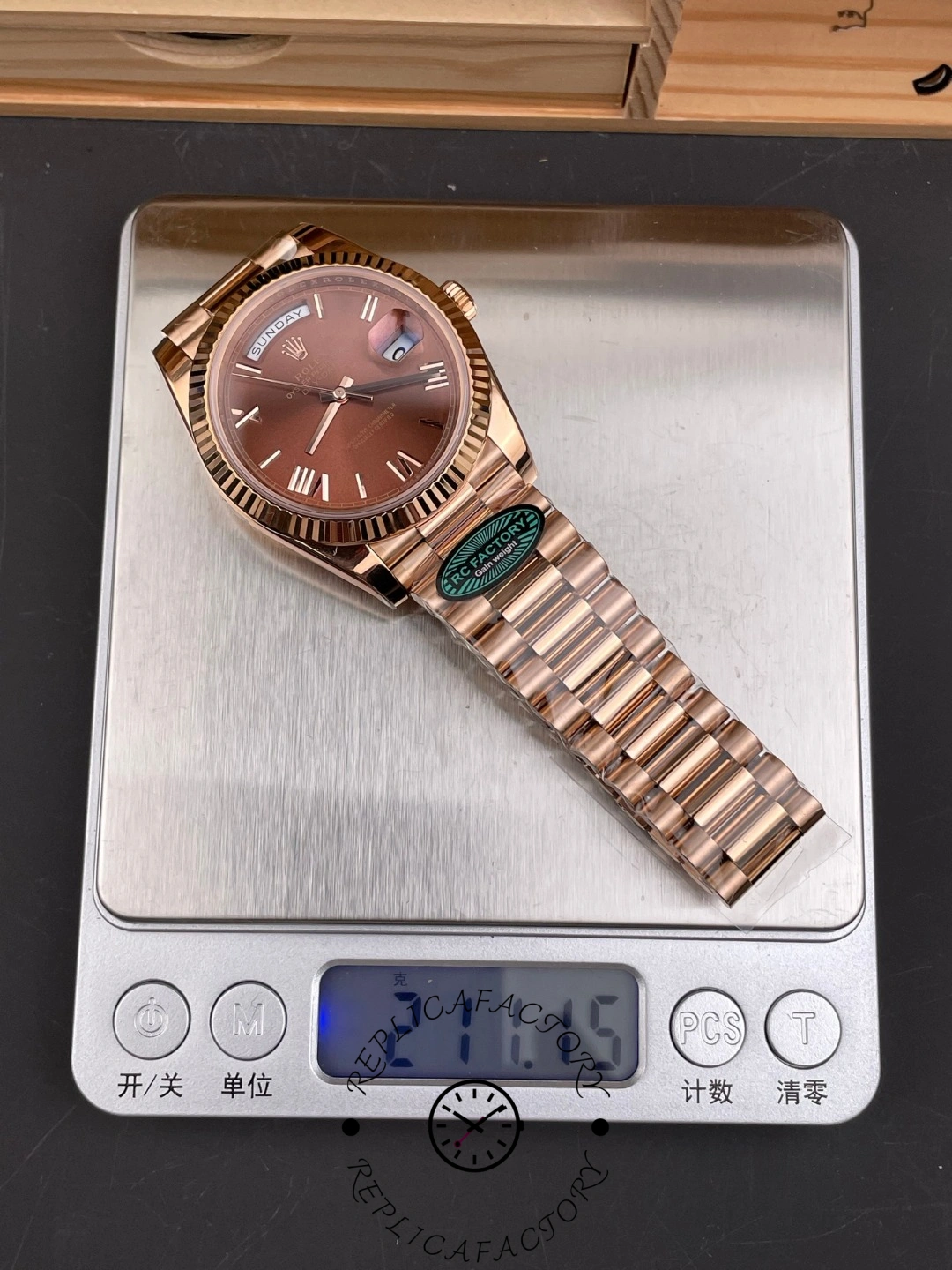 Rolex Day-Date 228235-0002 Chocolate Brown Dial Fluted Bezel 40mm Mens Replica Watch