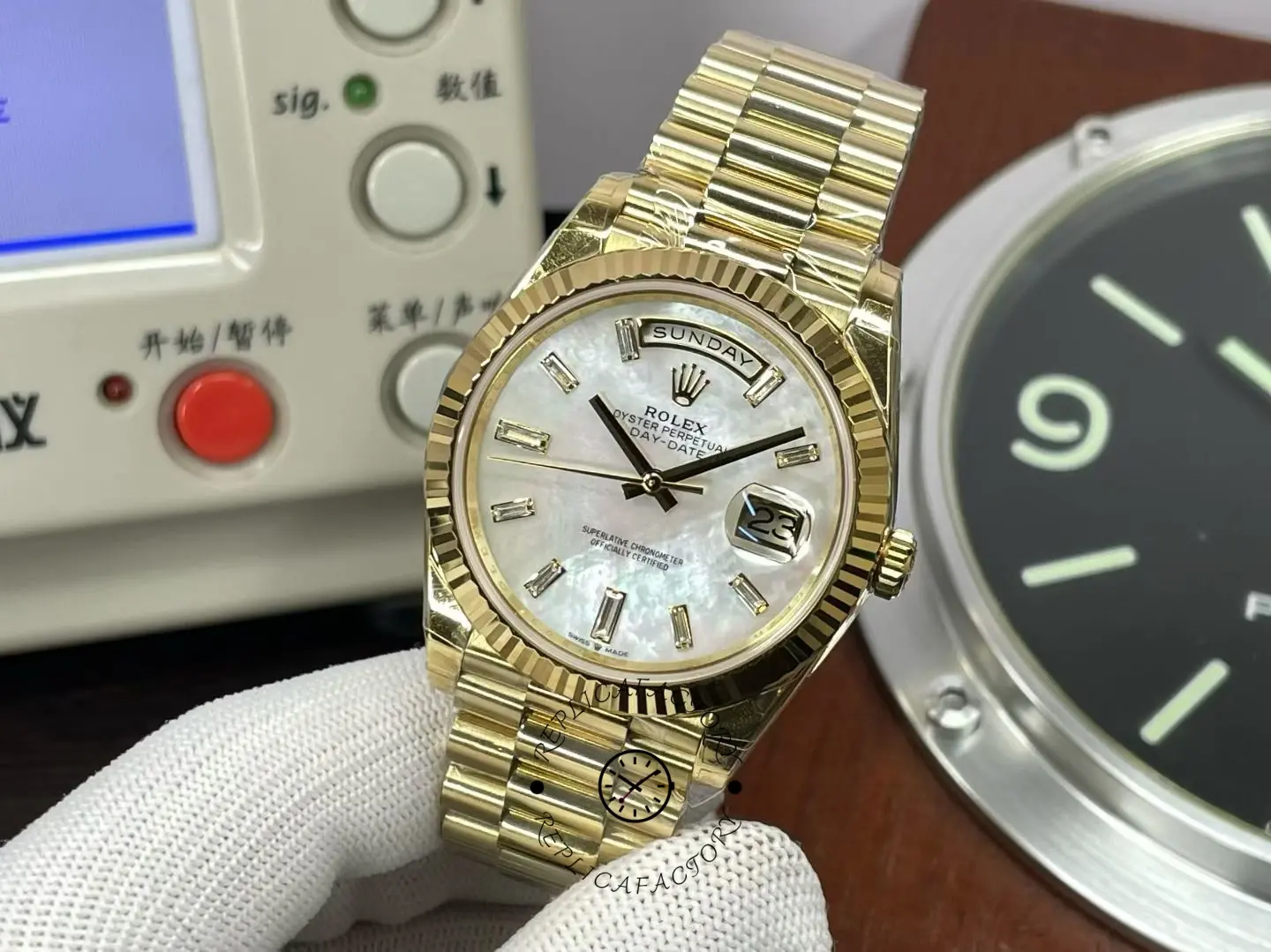 Rolex Day Date Oyster 40 mm Yellow Gold President Mother of Pearl Diamond Dial M228238 0071