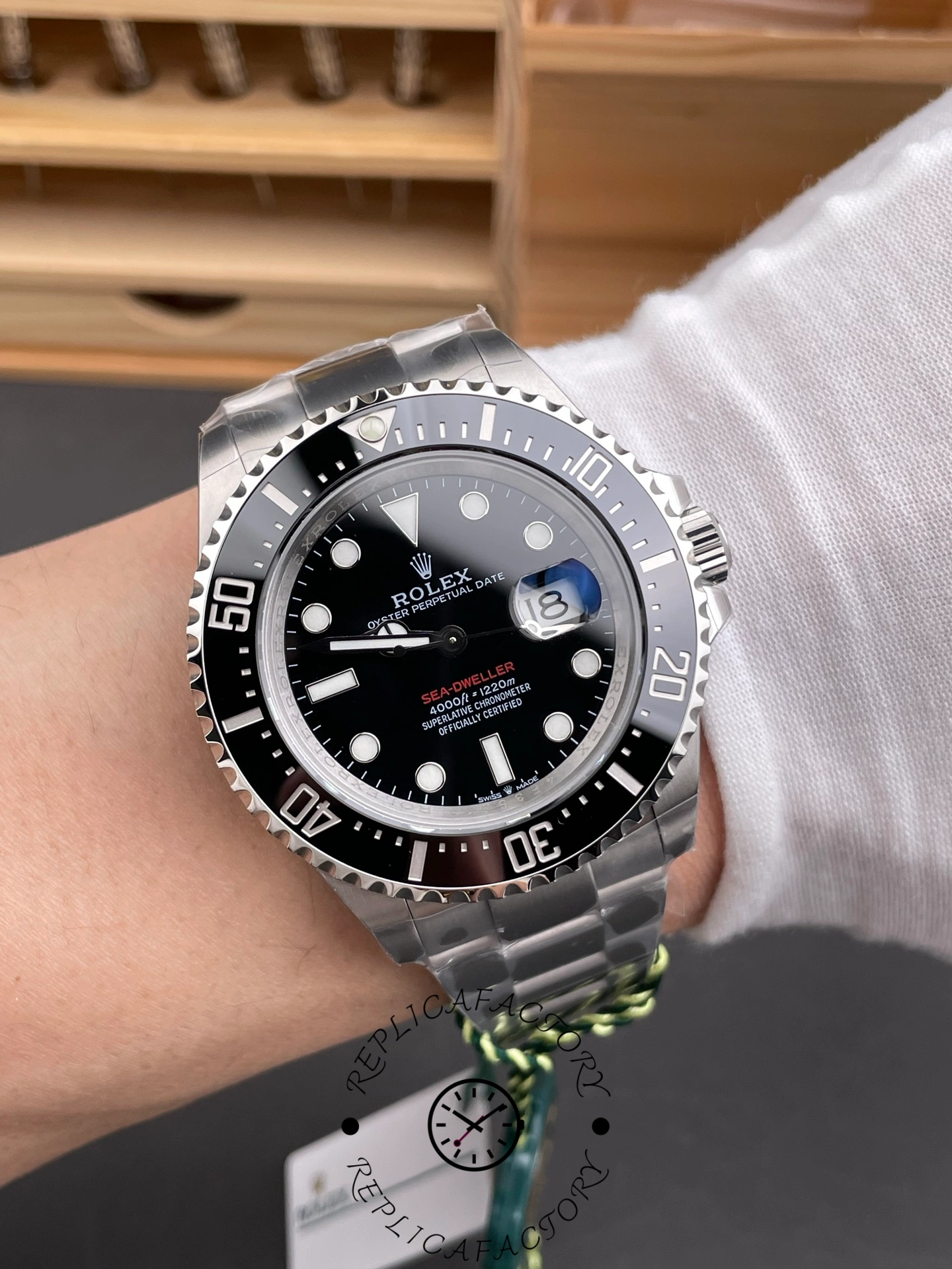 Rolex Sea-Dweller 126600 0002 43mm Replica Black Dial Watch