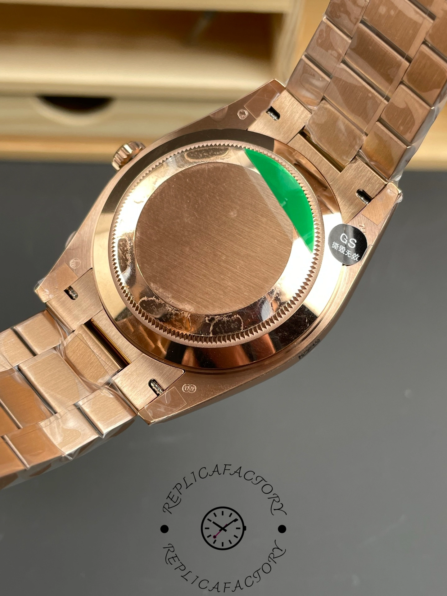 Rolex Day Date 40 18kt Everose Gold Rolex President Chocolate Dial m228235 0003