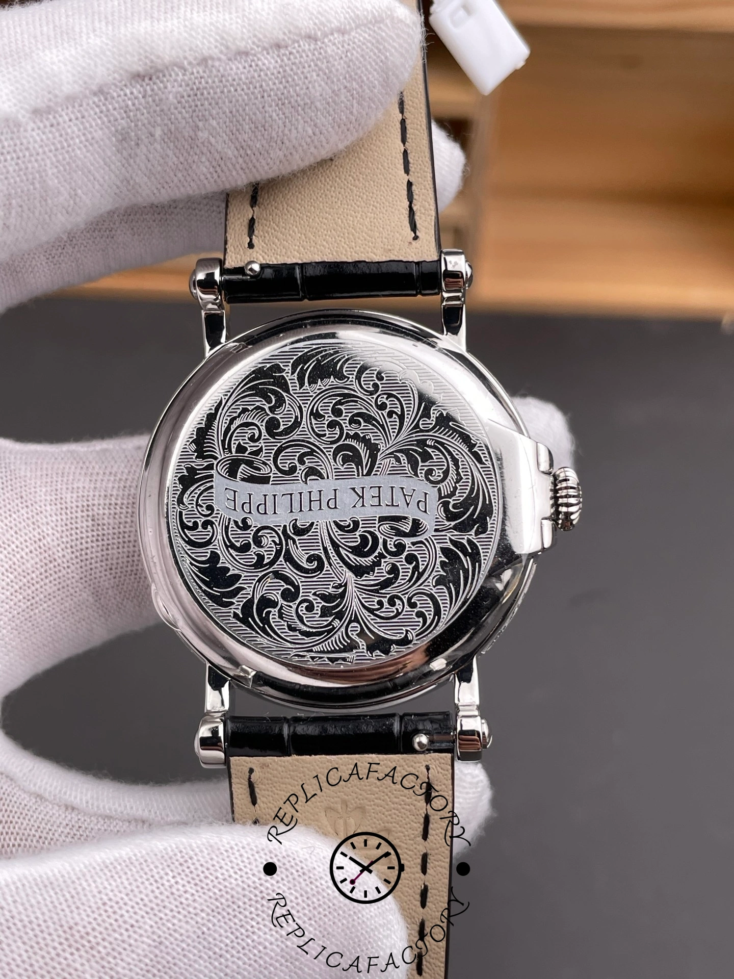 Patek Philippe Calatrava 5153G-001 Guillouche Dial 38mm