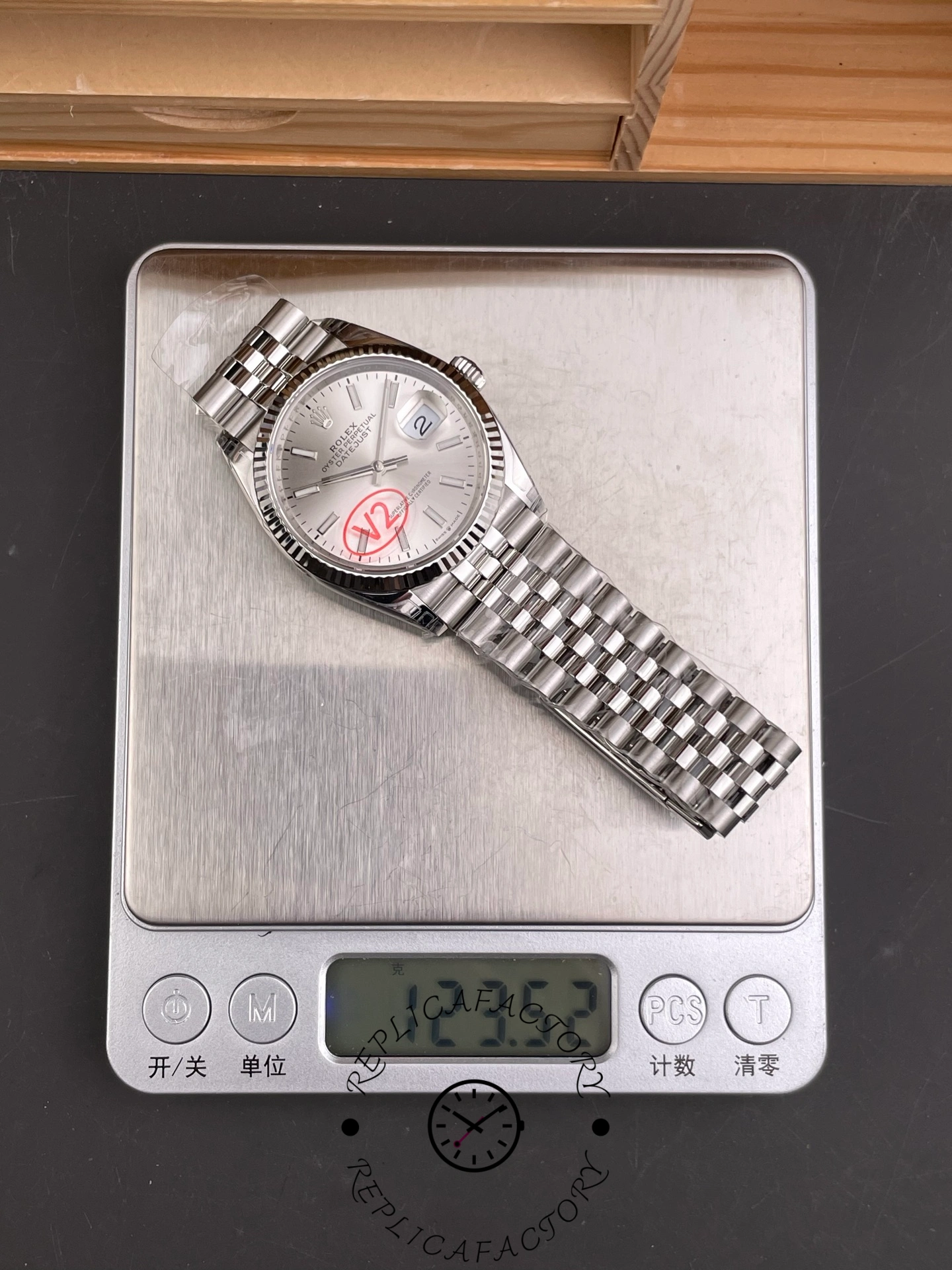 Rolex Datejust 126234 Fluted Bezel Silver Index Dial 36MM Unisex Replica Watch
