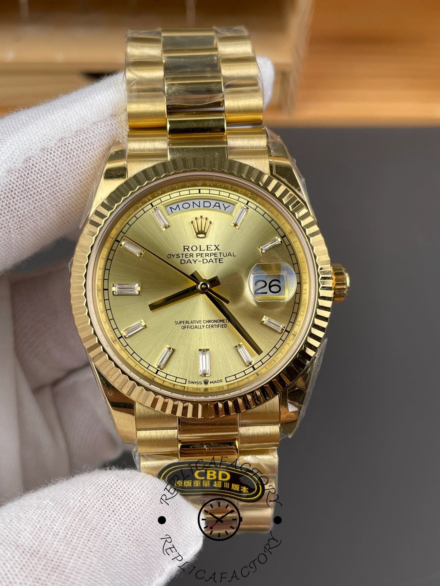 Rolex Day Date 36 Champagne Dial Yellow Gold Bracelet 128238 0132