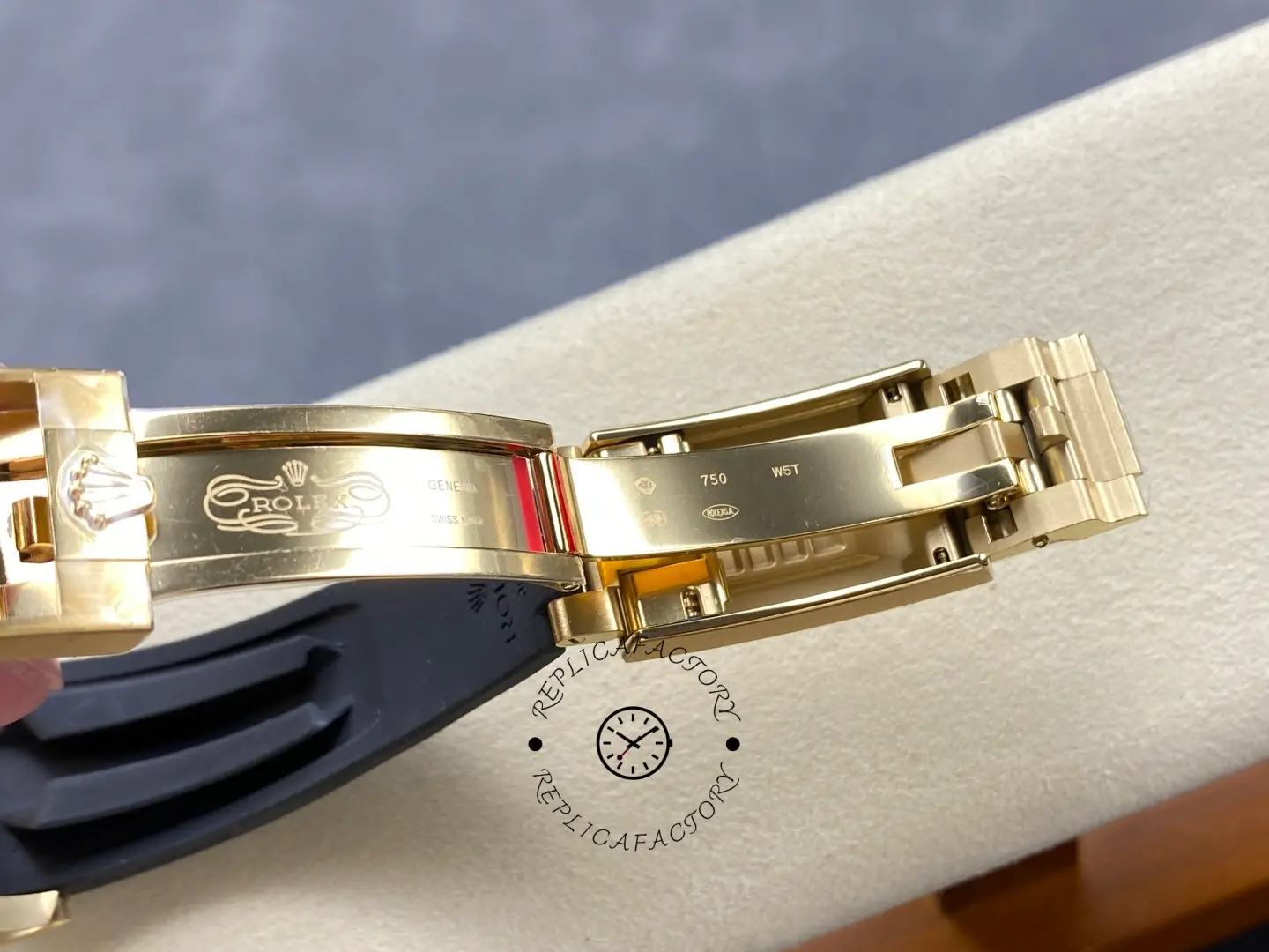 Rolex Yacht Master M226658 0001 42MM