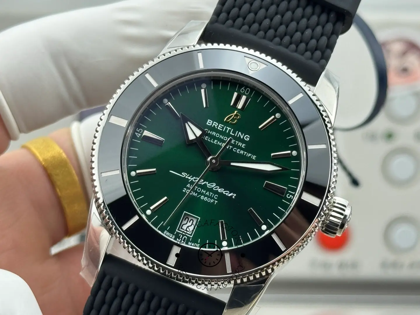 Breitling Superocean Heritage 1:1 Clone 42 Ceramic Green Dial AB2010121L1S1