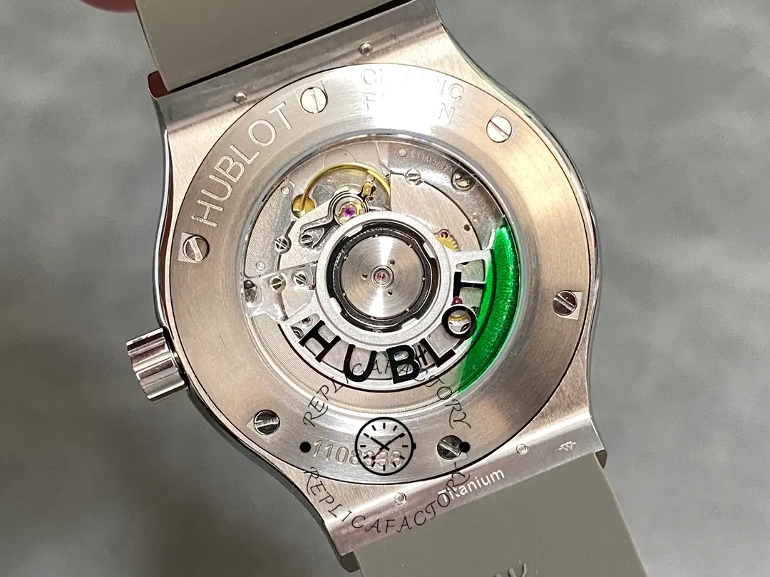 Hublot Classic Fusion Replica 38 Titanium Diamond-Set 565.NX.7071.RX.1204