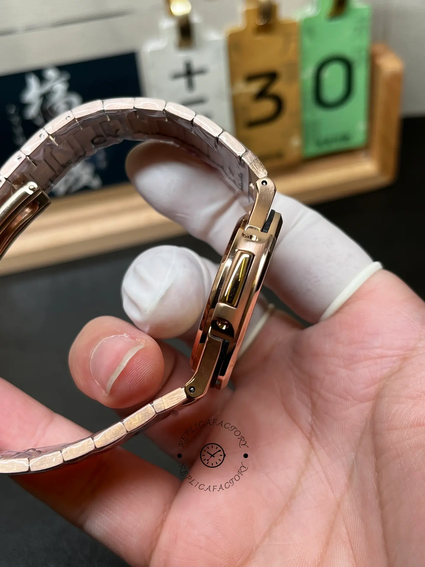 Side profile of Patek Philippe Nautilus 5711/1R-001 showing thin case.