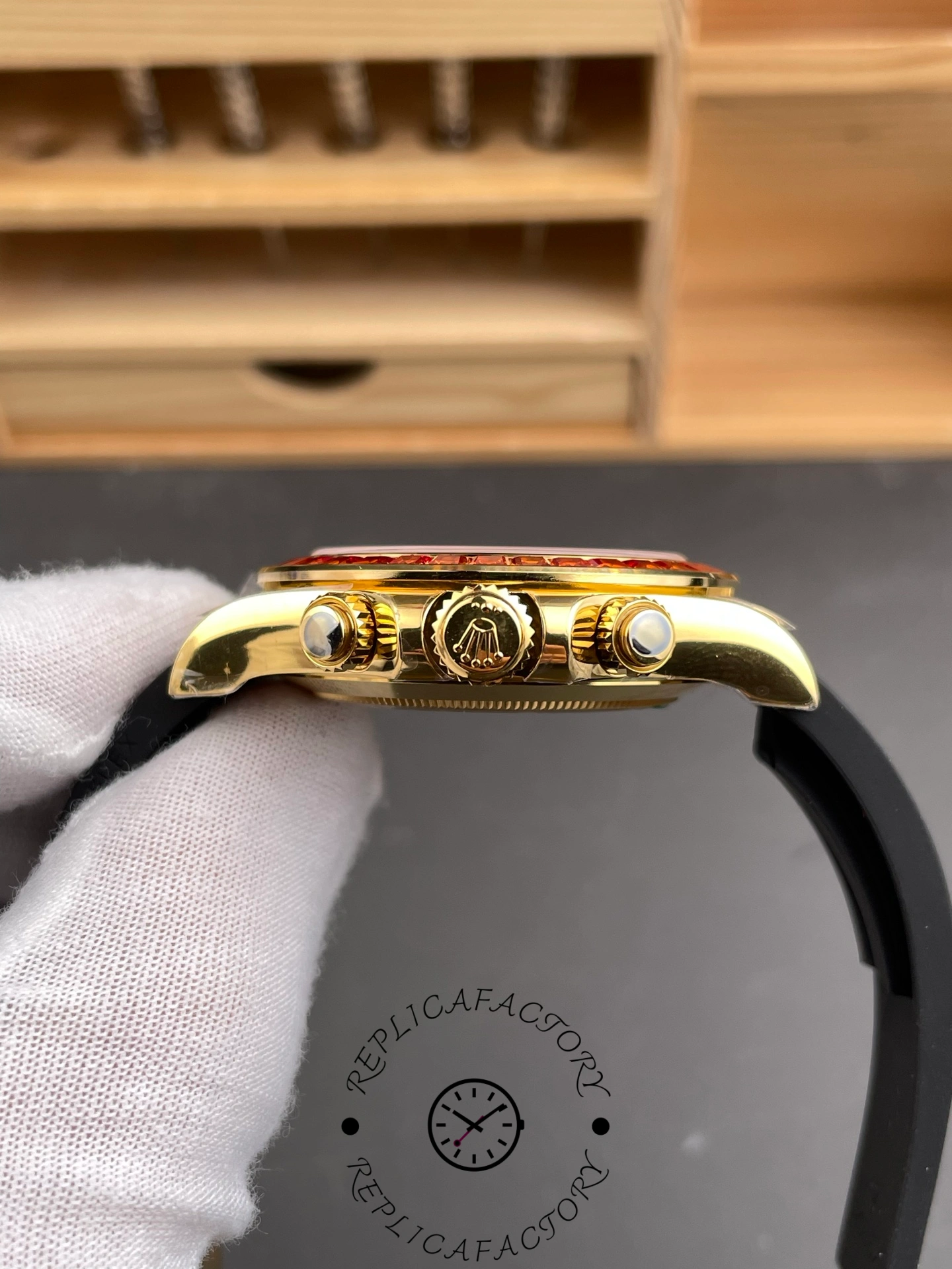 Rolex Daytona Orange Sapphire Bezel 116588SACO