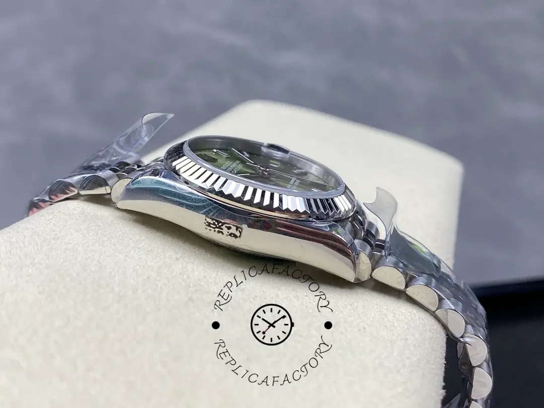 Rolex Datejust 31mm Stainless Steel 278274 0018 Mint Green Index Jubilee