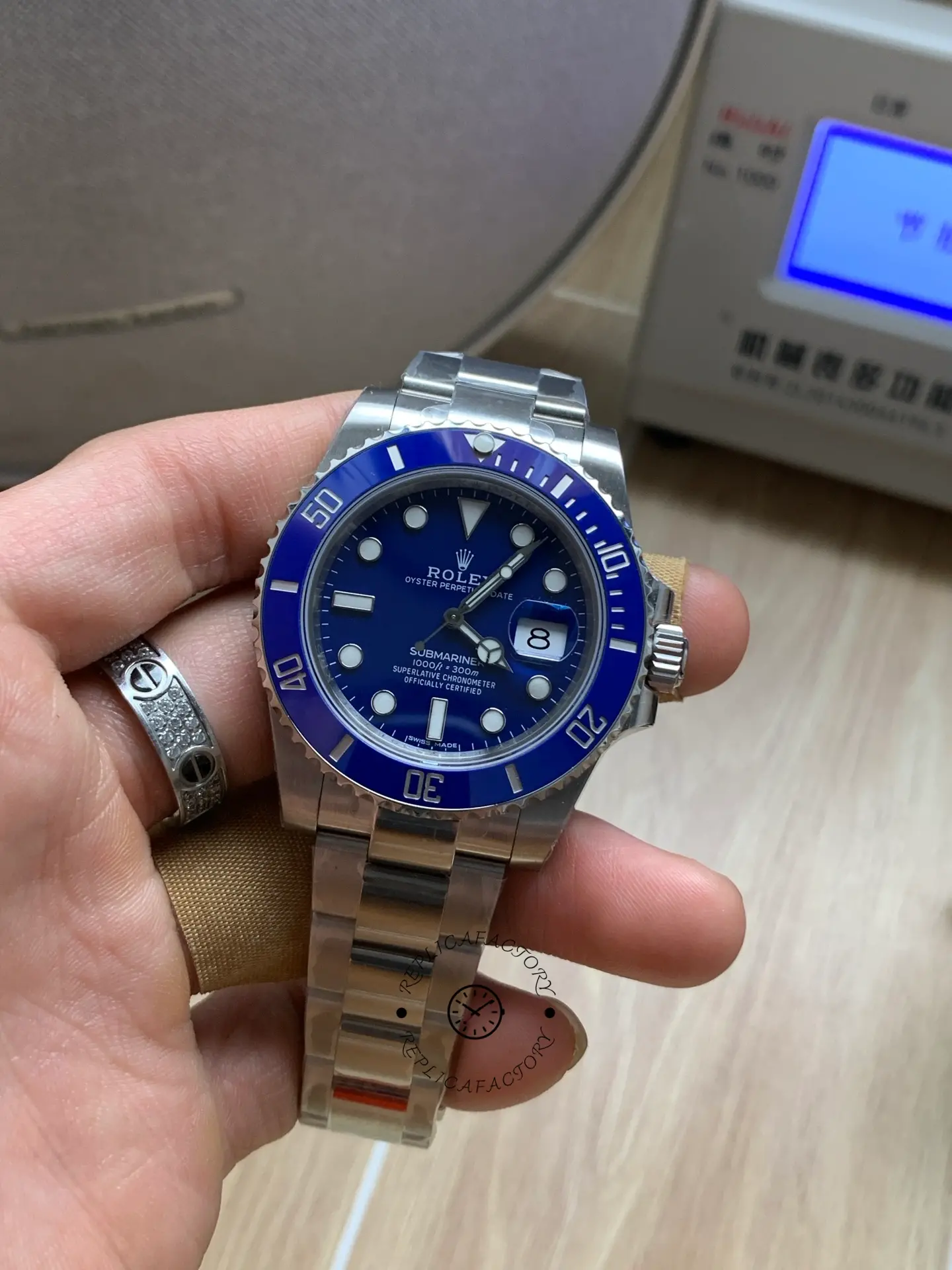 Rolex Submariner 116619LB White Gold Blue Dial 40mm Mens Replica Watch