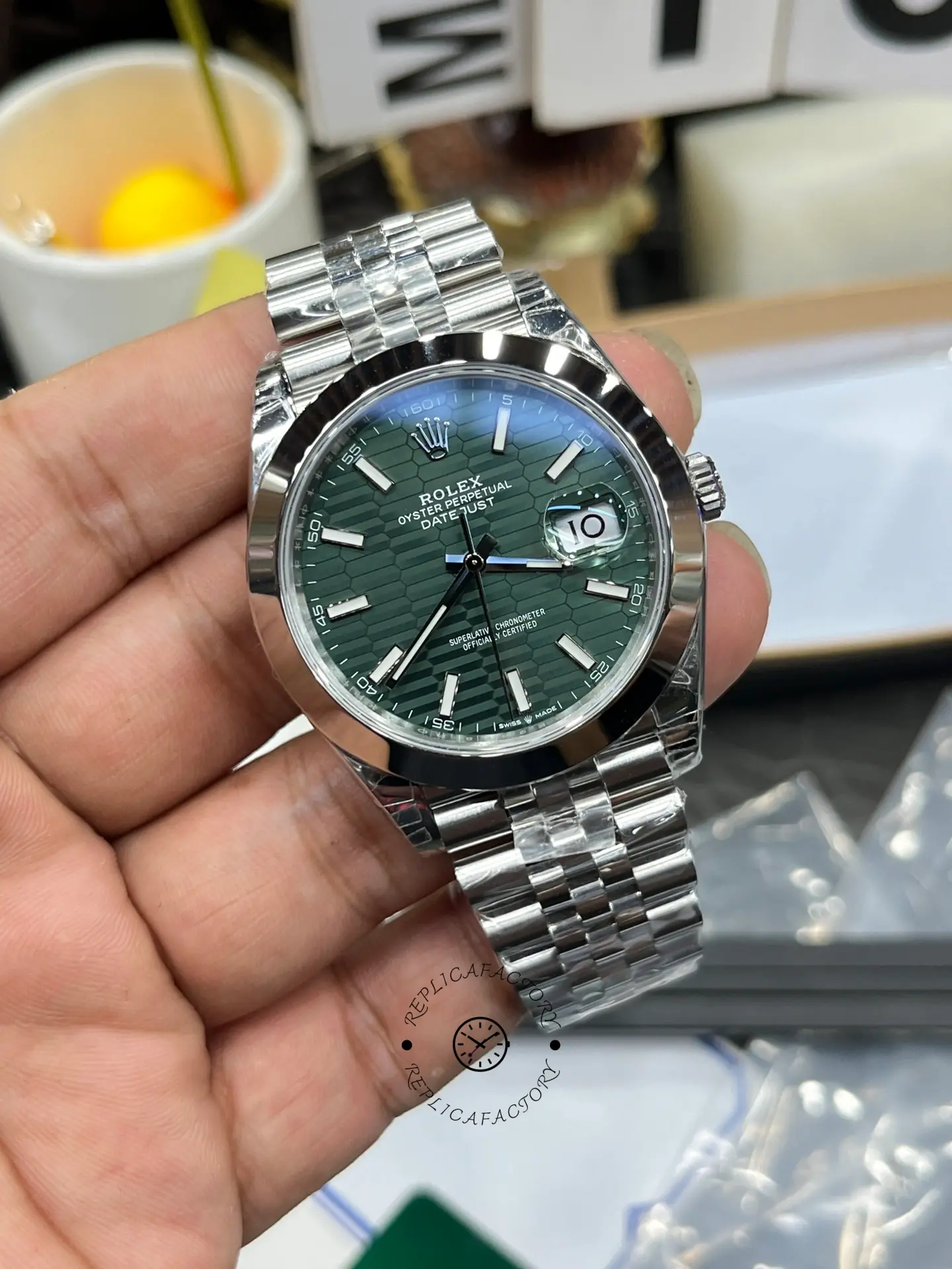 Rolex Datejust 41 Mint Green Dial with Smooth Bezel 126300 Men's Watch