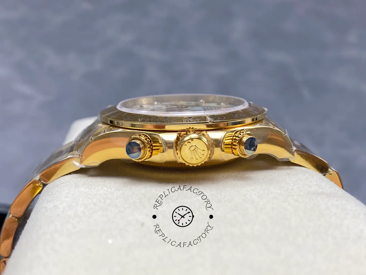 Rolex Daytona 116528 Yellow Gold Mother of Pearl Diamond Dial 40mm Mens Replica Watch