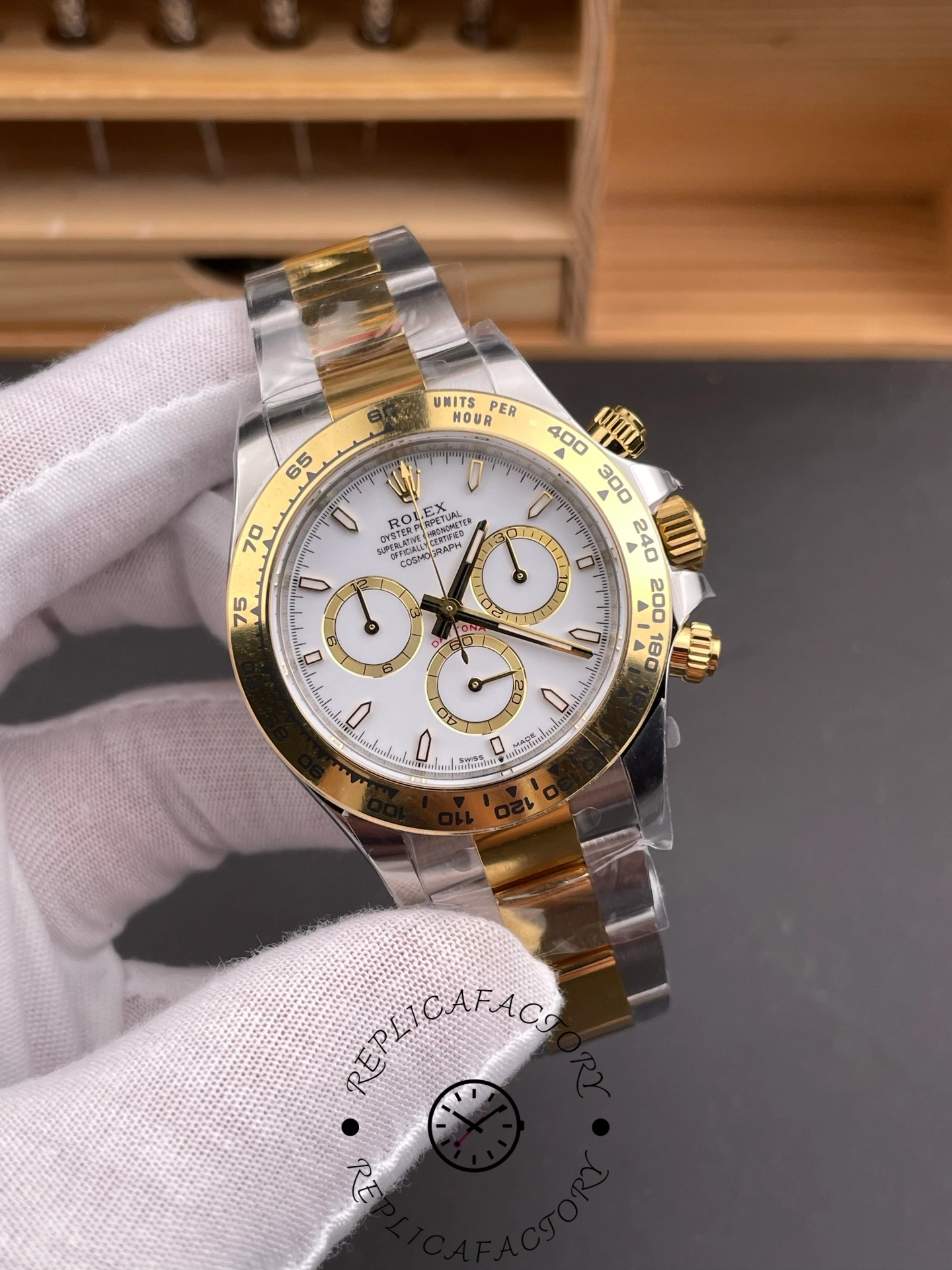 Rolex Cosmograph Daytona 116503 White Index Dial 40MM Mens Replica Watch
