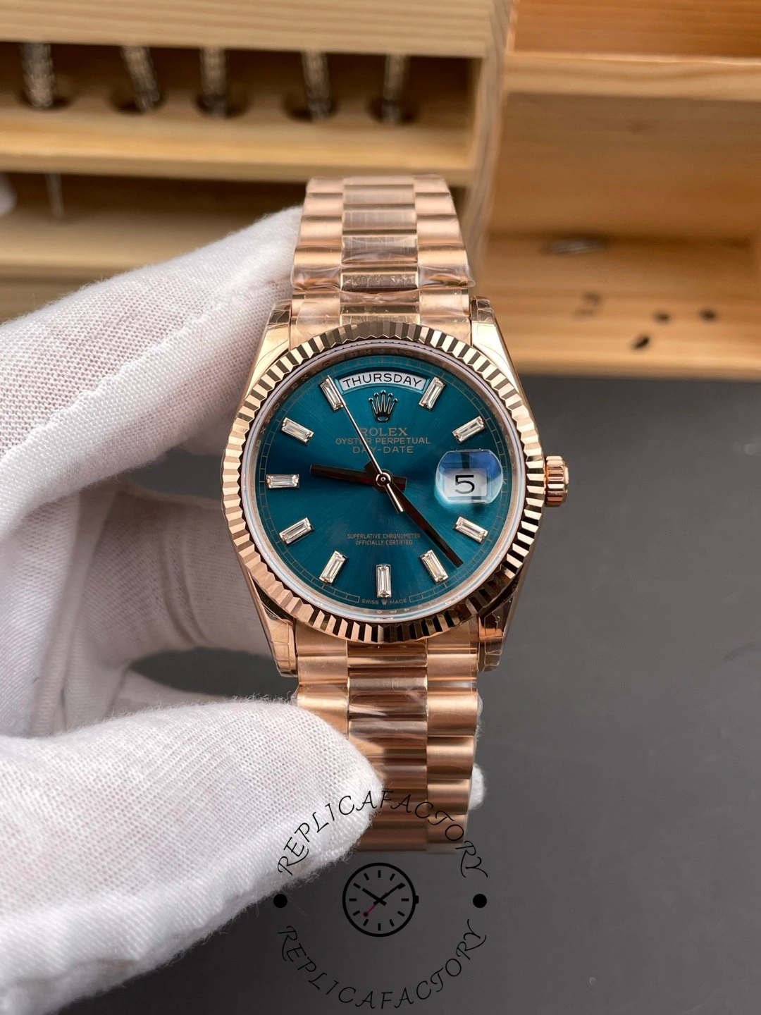 Rolex Day Date Oyster 36 mm Everose Gold Blue Green Dial M128235 0085