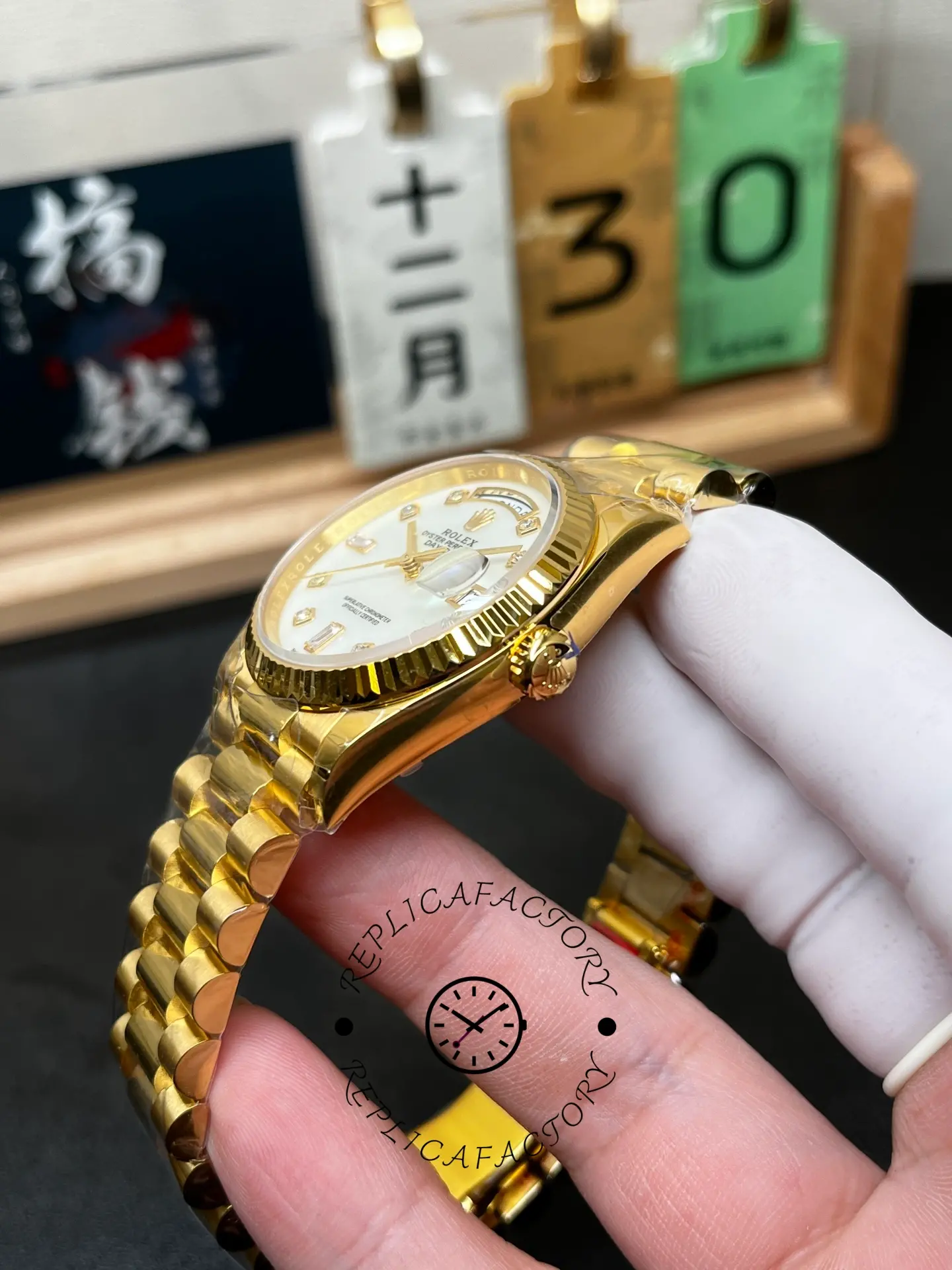 Rolex Day Date 36mm Yellow Gold 128238 0011 MOP Diamond