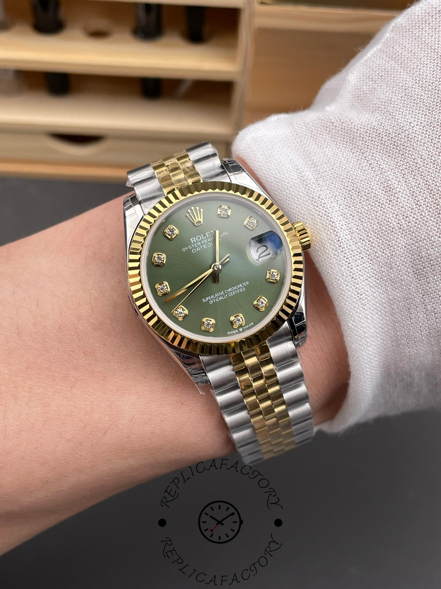 Rolex Datejust 31mm Stainless Steel and Yellow Gold 278273 0030 Green Jubilee
