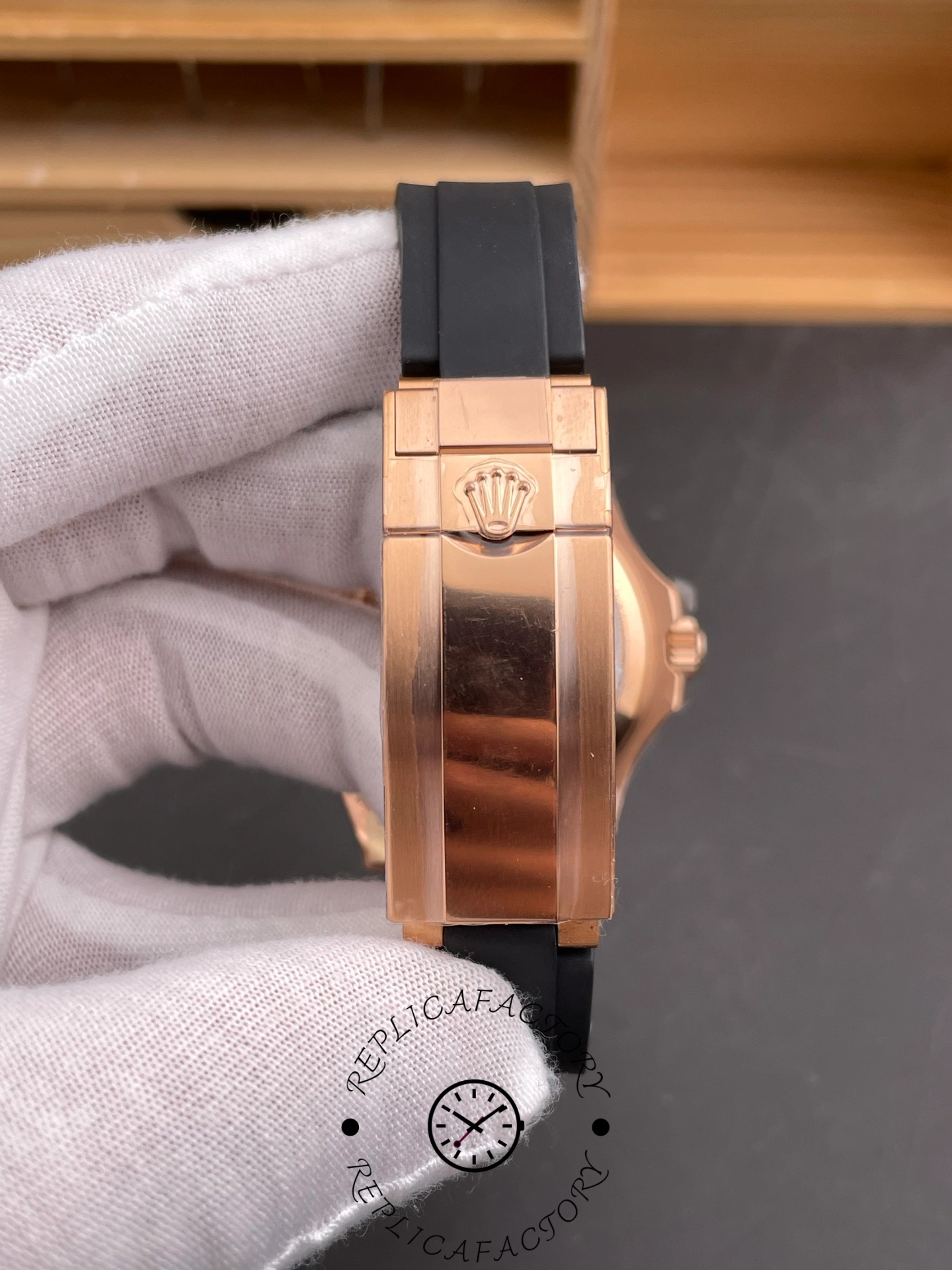Rolex Yacht-Master 126655 40mm Automatic Black Dial 18kt Everose Gold Watch