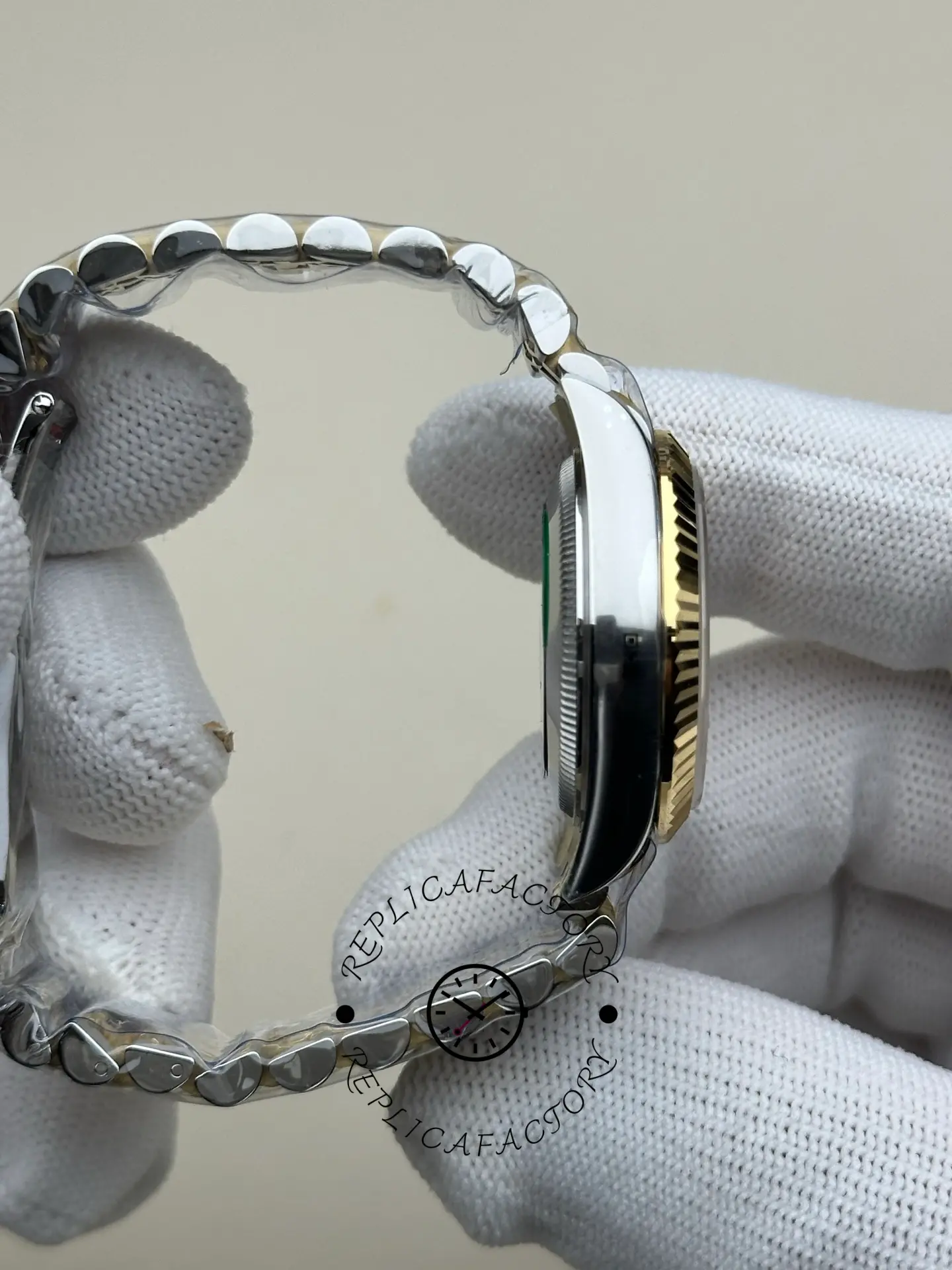 Rolex Datejust 31mm Stainless Steel and Yellow Gold 278273 0026 Champagne Diamond Jubilee