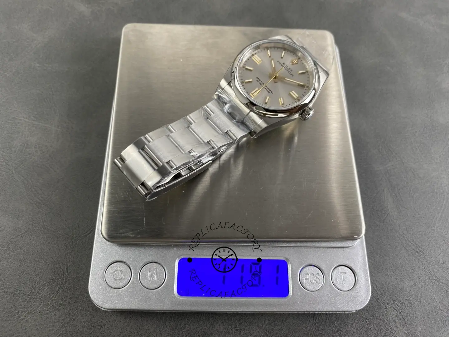 Rolex Oyster Perpetual 41 Silver Dial Steel M124300 0001 Men's Watch